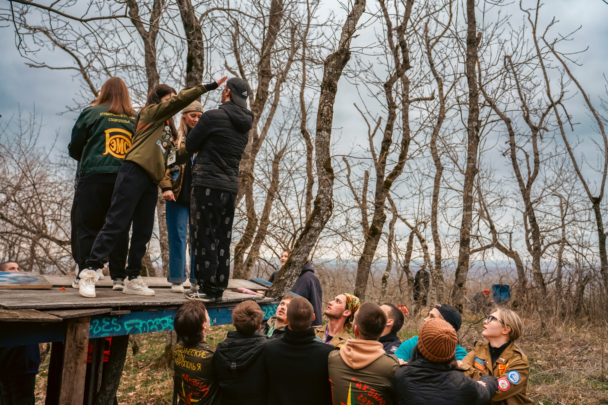 Тренинг командообразования «Верёвочный курс» 2026. Репортажный фотограф: свадьбы, корпоративы, Пятигорск СКФО