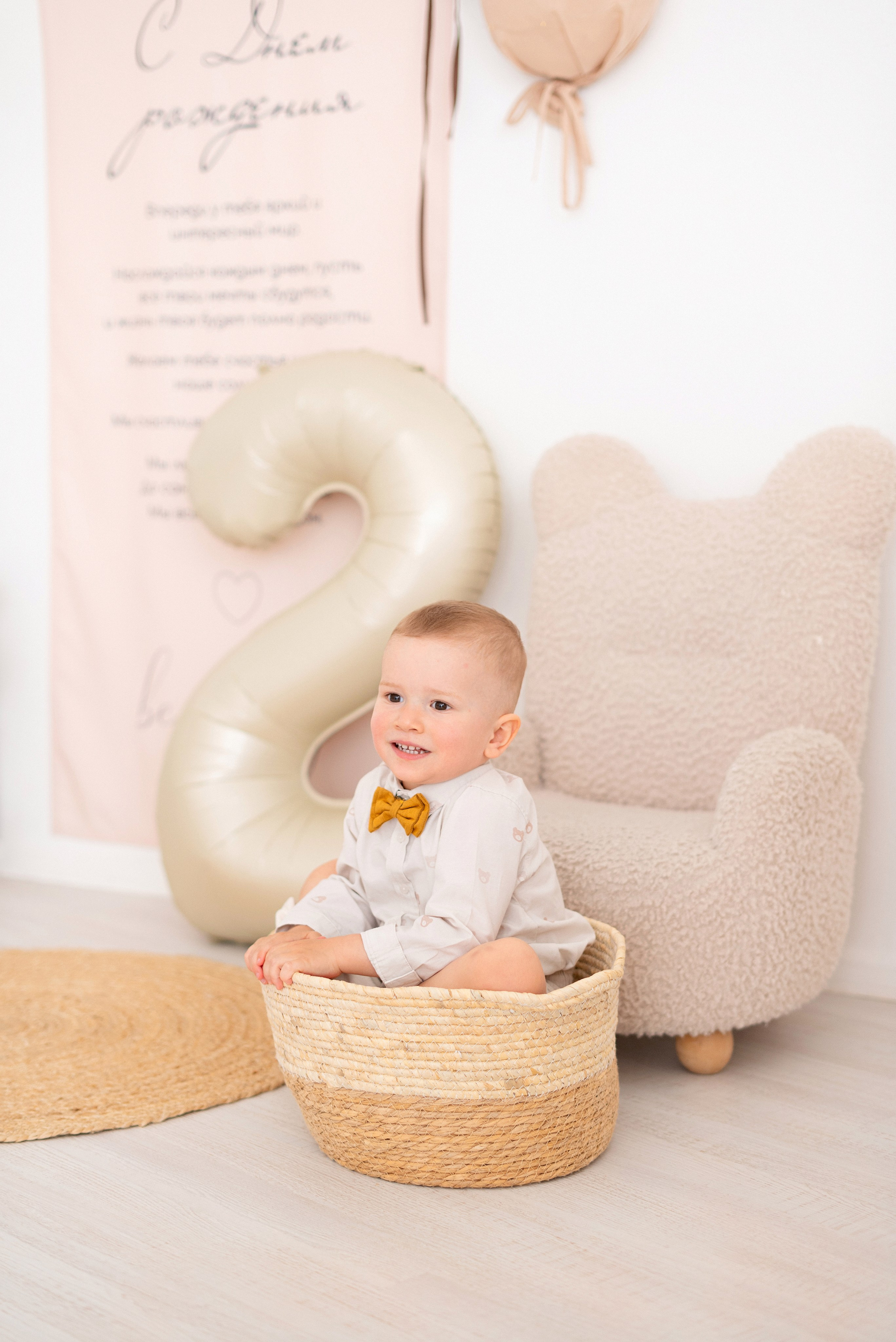 Эмирчику 2 годика. Детский и семейный фотограф в Сургуте и Нефтеюганске Анна Старцева