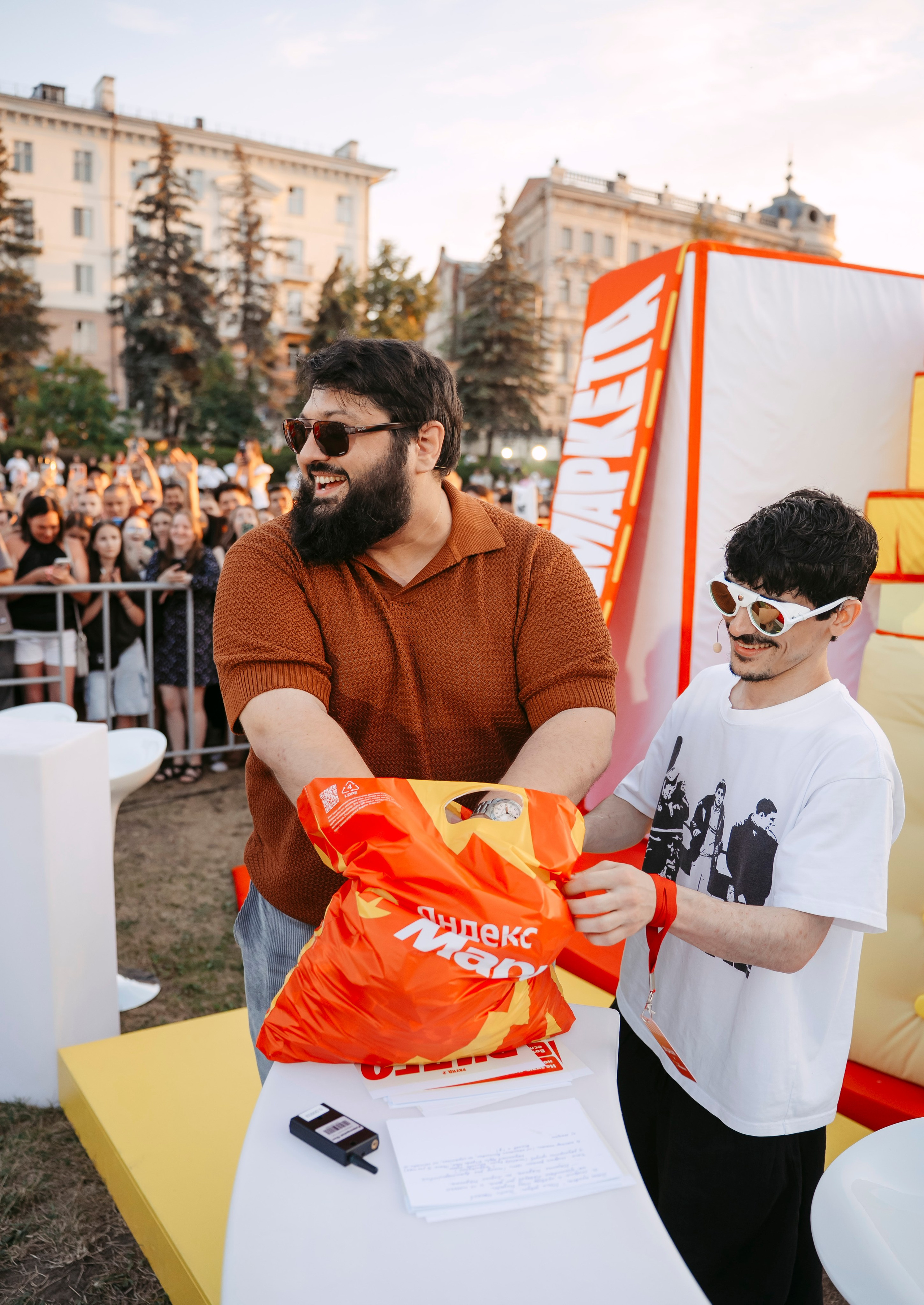 Маркет Маркета. Казань / 2025. Саша Копылов, фотограф в Казани