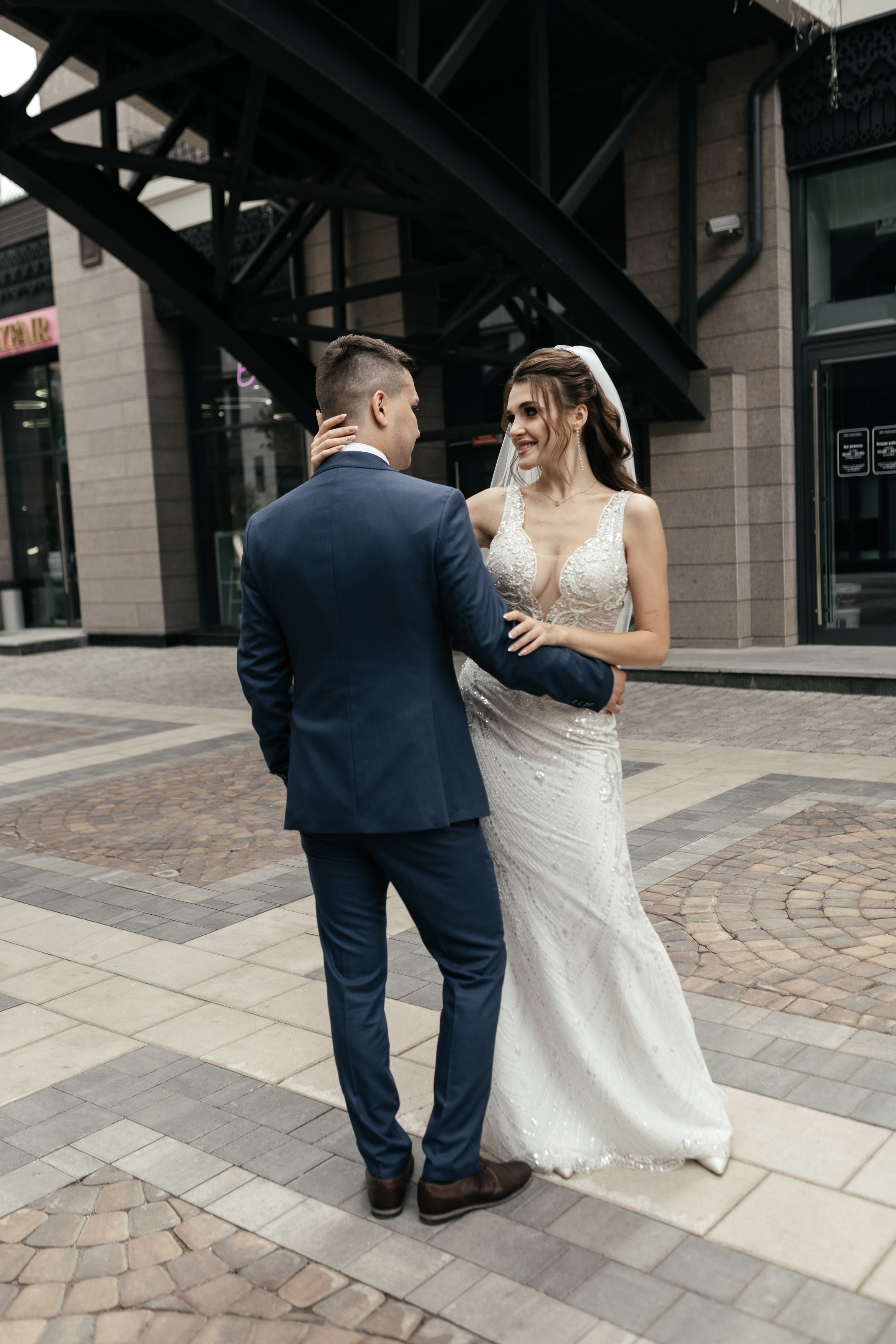 Свадебный фотограф Уфа — Руслан ГабдлисламовЖивые эмоции, красивые кадры, воспоминания на всю жизнь.Работаю по всей Республике Башкортоста. Свадебный фотограф Уфа Руслан Габдлисламов