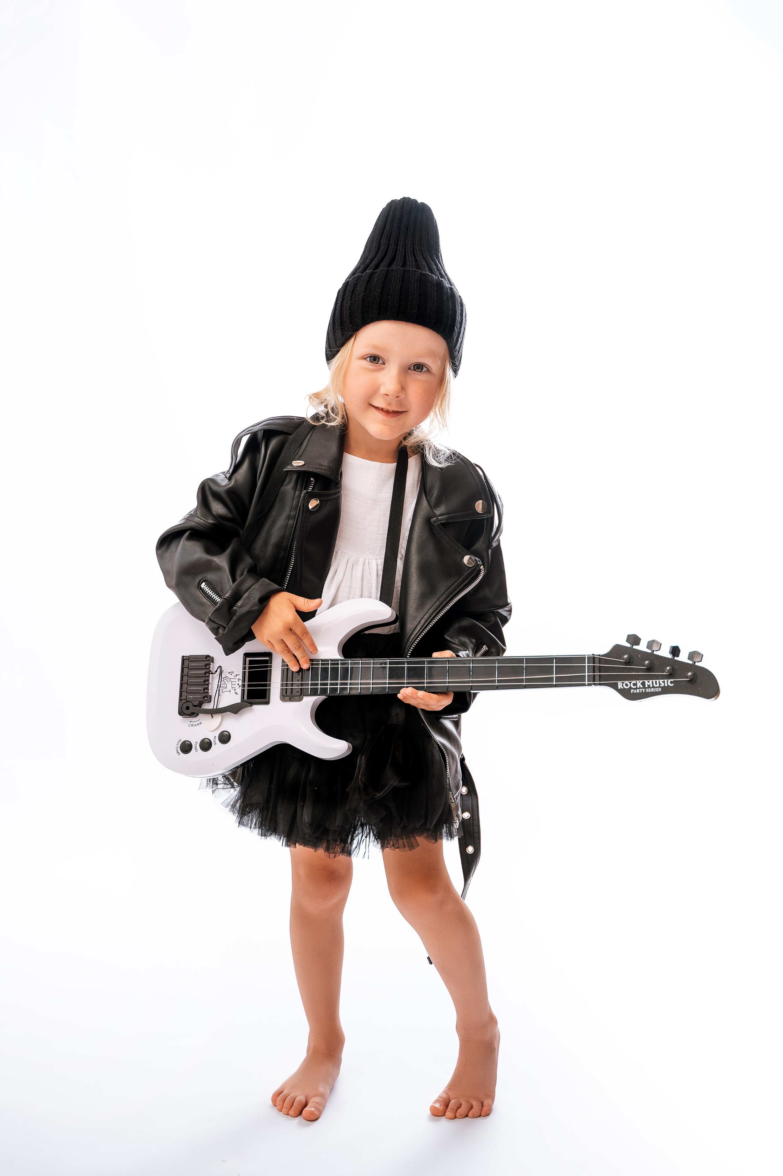 White love minimalism. Фотограф Каменск-Уральский Алена Обвинцева (фото новорожденных, в ожид