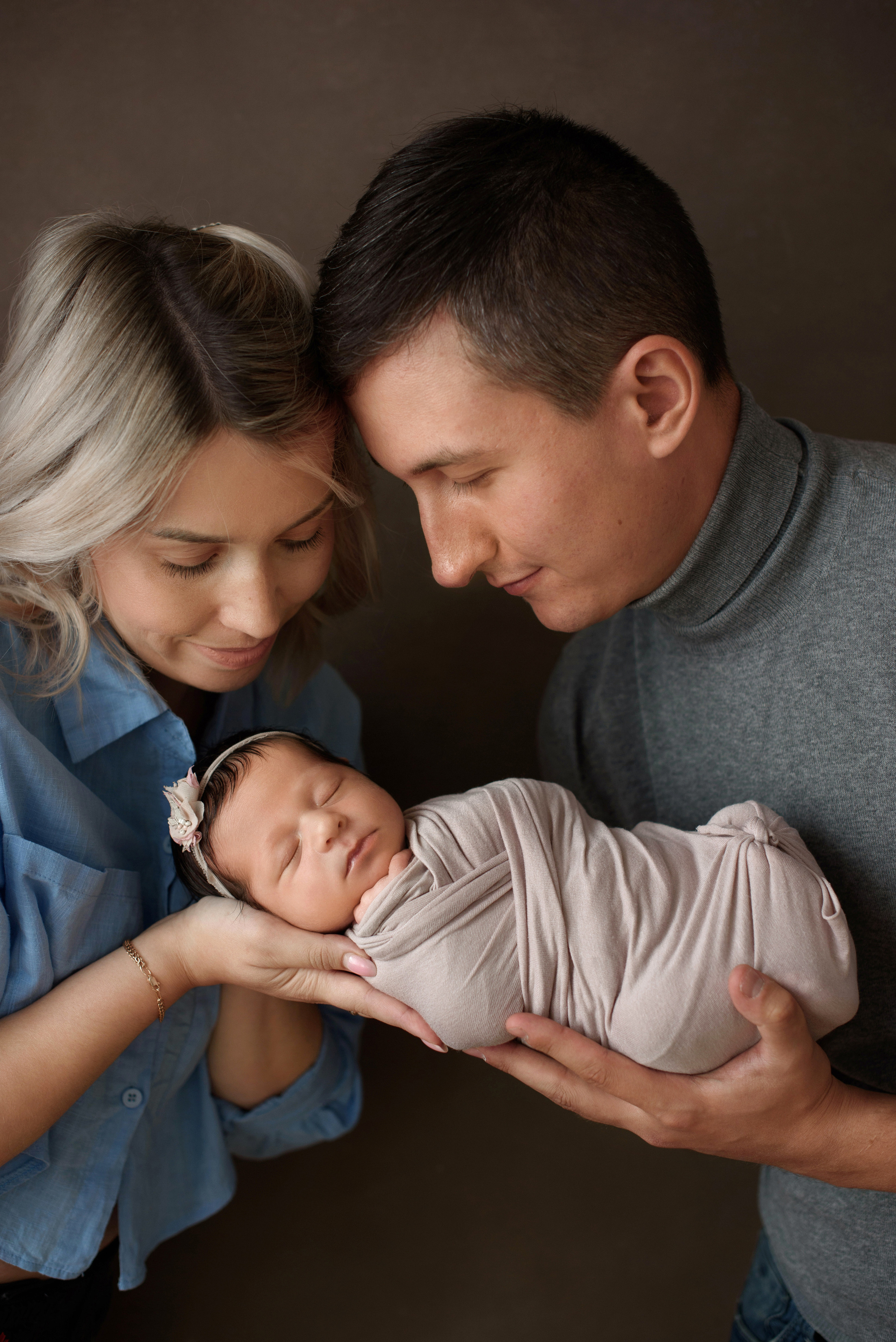 Новорожденные. Фотограф Каменск-Уральский Алена Обвинцева (фото новорожденных, в ожид