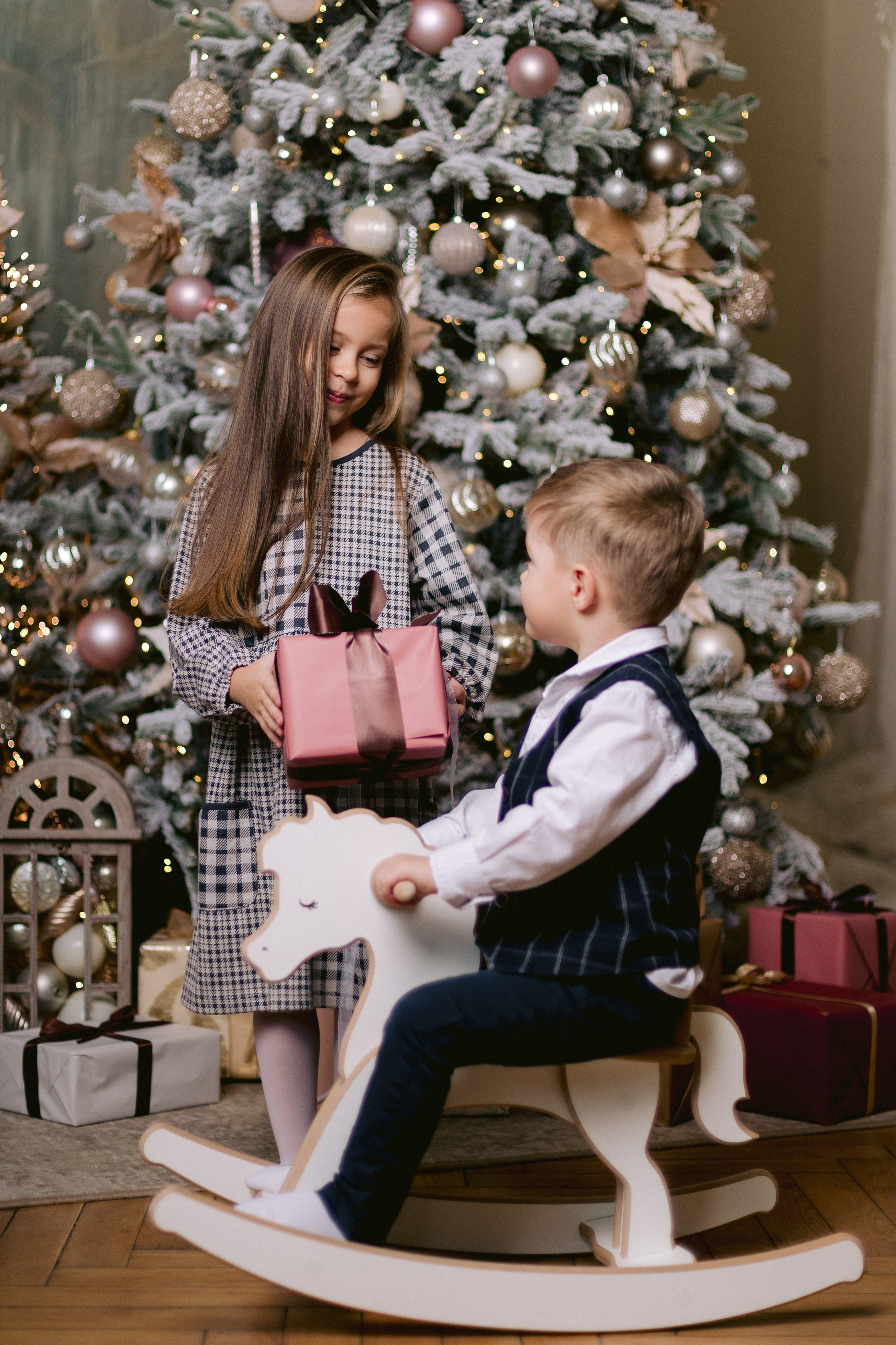 Диана и Костя НГ. Главная