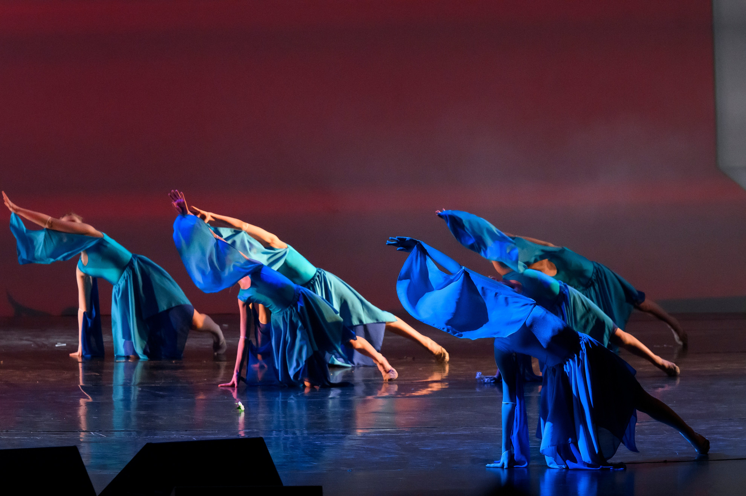 23 апреля, часть 2, БКЗ Октябрьский, г. Санкт-Петербург. Золотое яблочко