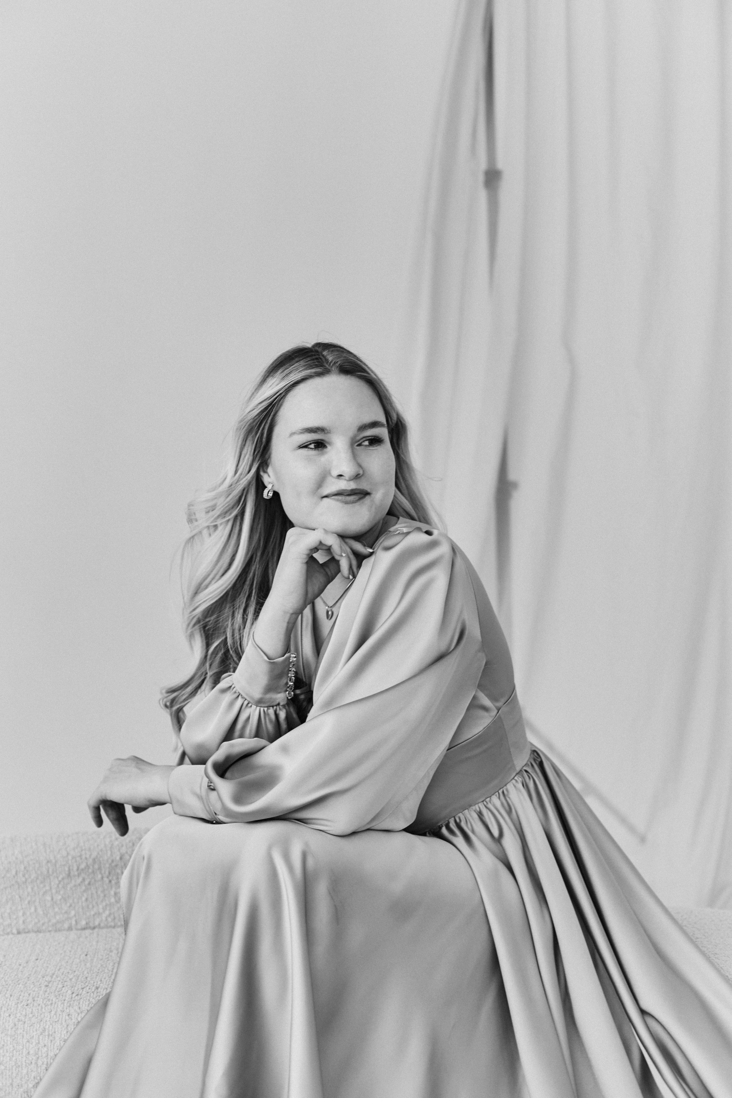 Монника. Свадебный салон-ателье Бонжур в Минске Bonjour