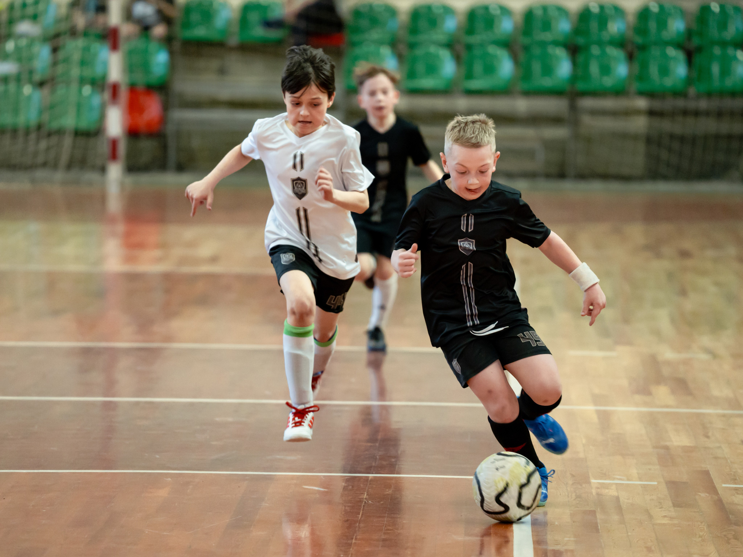 Тики-Така Противостояние 2025. Крамер Юлиана детский и семейный фотограф