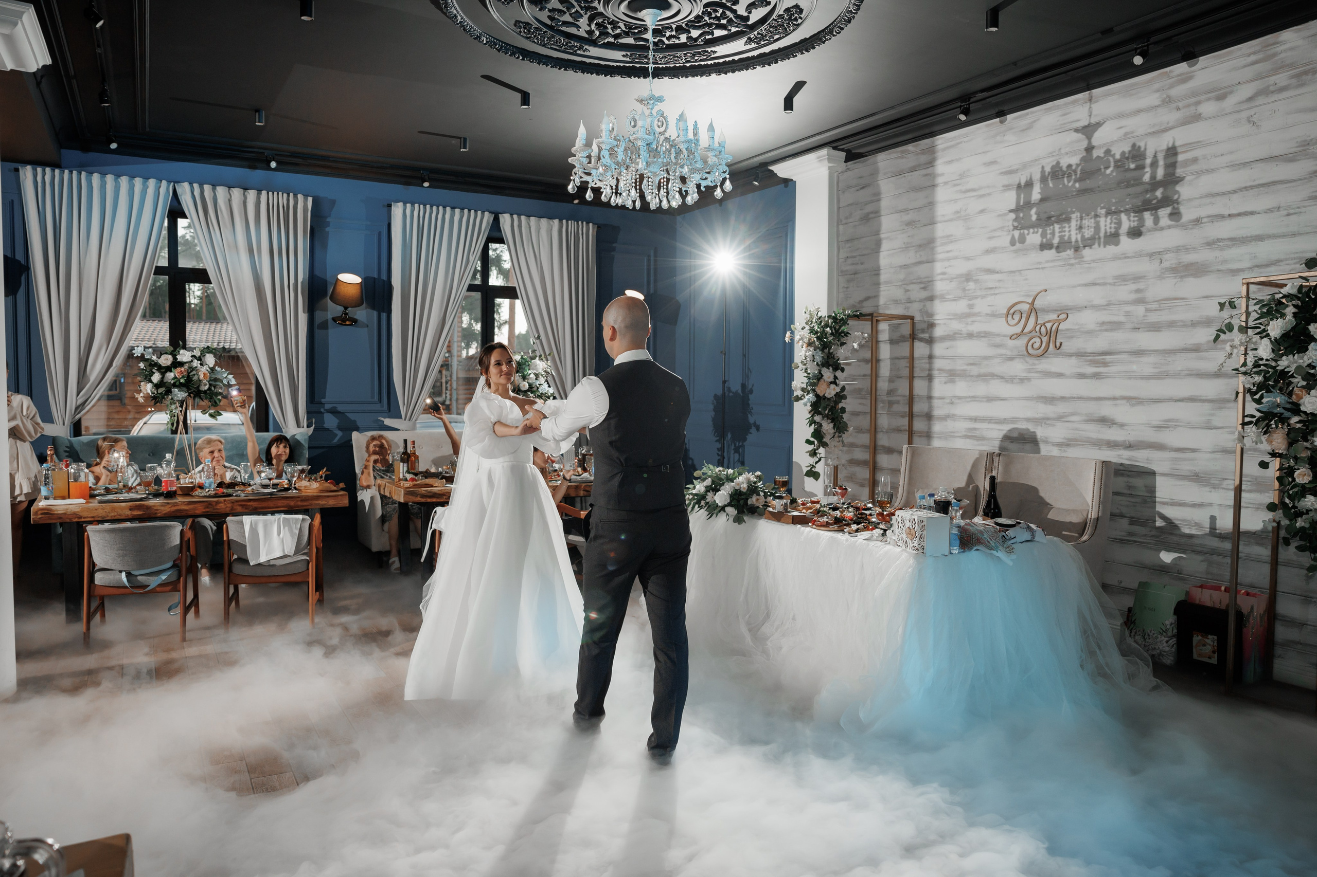 Полина и Дмитрий, загородный клуб «Барин», ЗАГС в г. Пушкино. Свадебный и репортажный фотограф (Москва, Королев и другие)