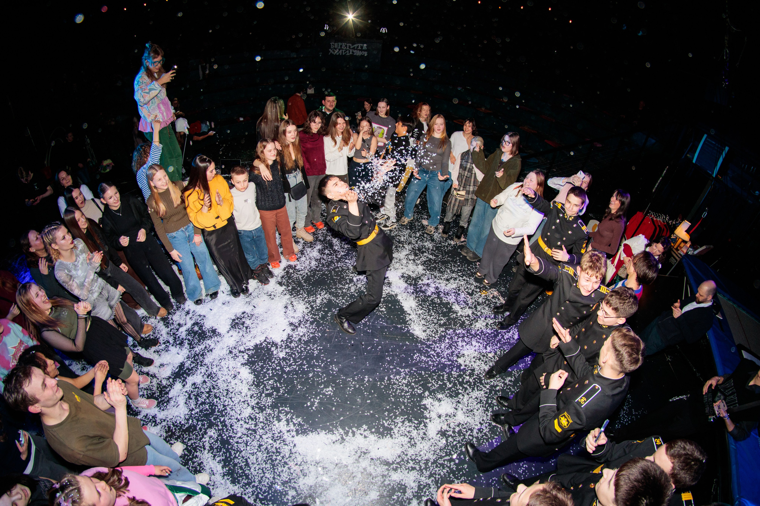 Афтепати в Upsala. Портретный и концертный фотограф в Санкт-Петербурге Егор Телятников