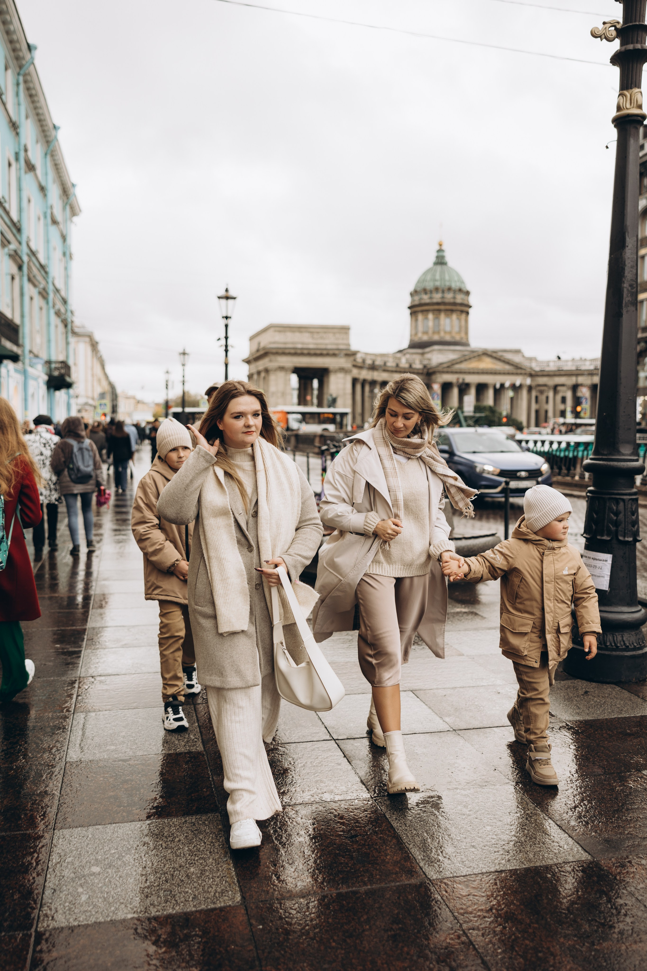 Прогулка в СПб. Семейный фотограф в Москве Виктория Ястребинская