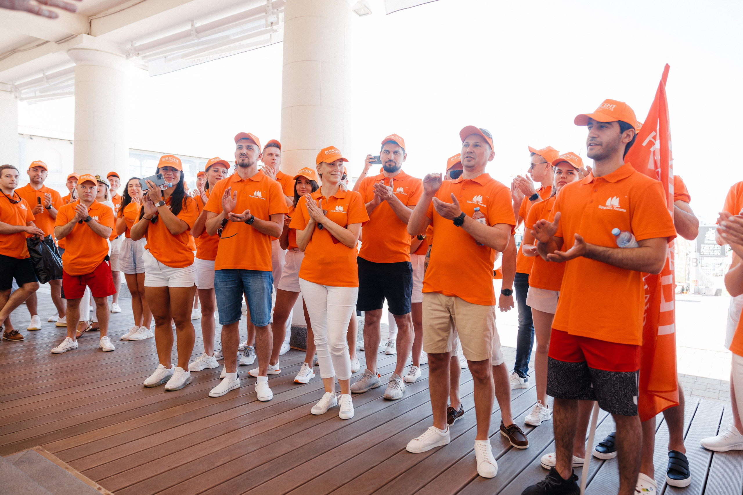 Корпоратив компании Винсент. Парусная регат. (Россия. Сочи 2022). Фотограф в Сочи, Репортажный фотограф Виктор Кочков-Филатов