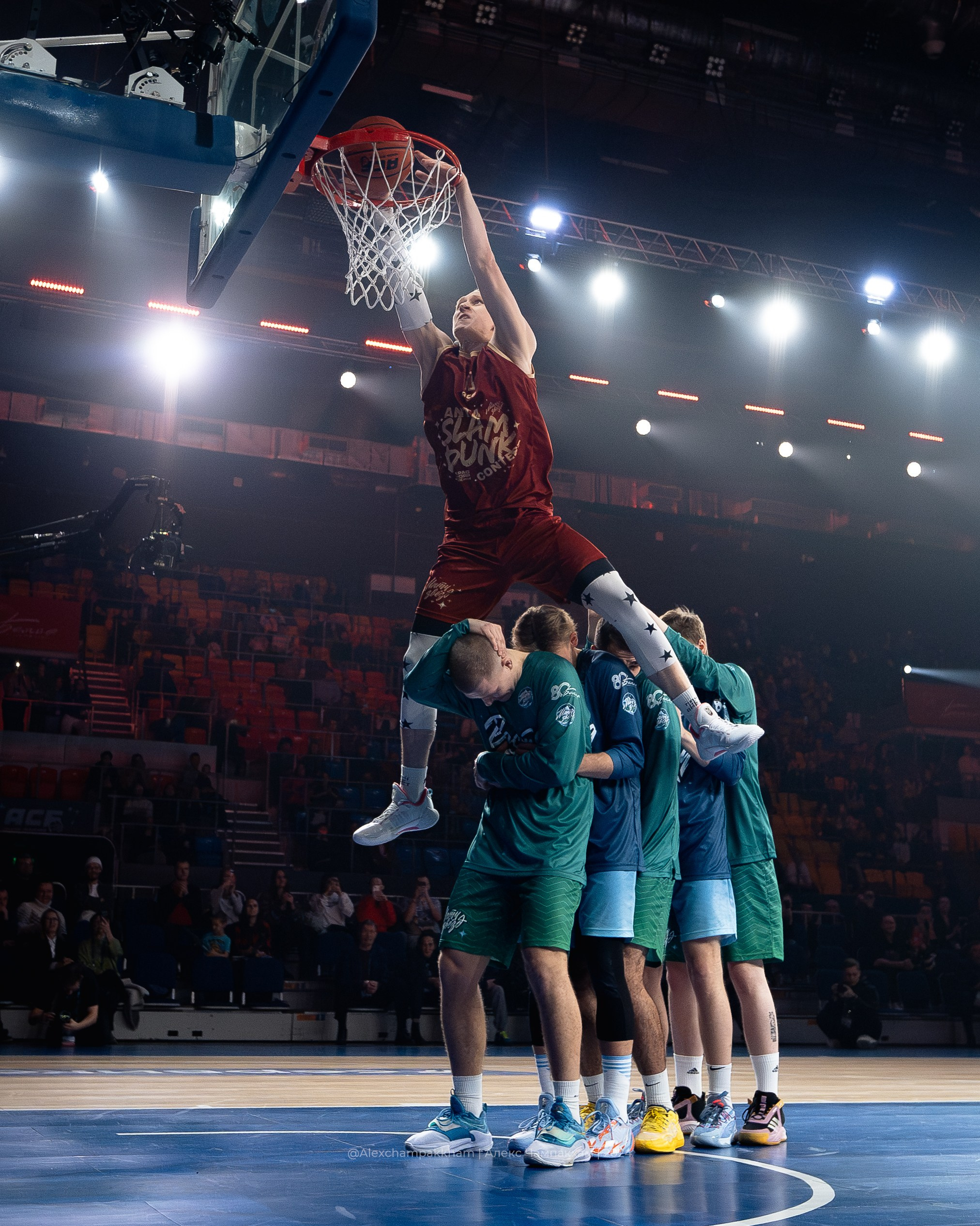 Баскетбол. Репортажный фотограф Красноярск Алекс Чампакхам