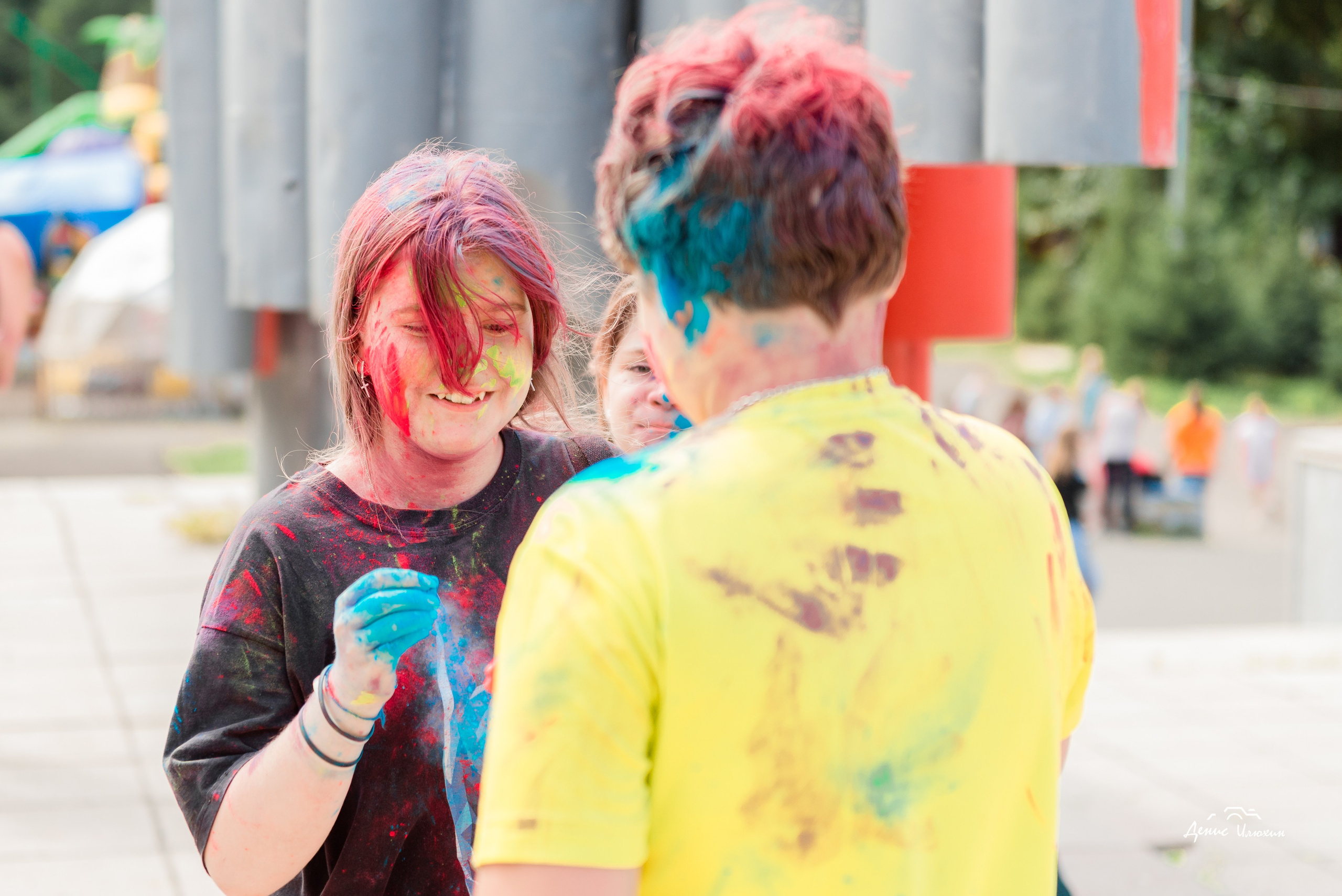 Краски Холи в Комсомольском Парке 2023. Детский фотограф, семейный фотограф и репортажи в Кемерово