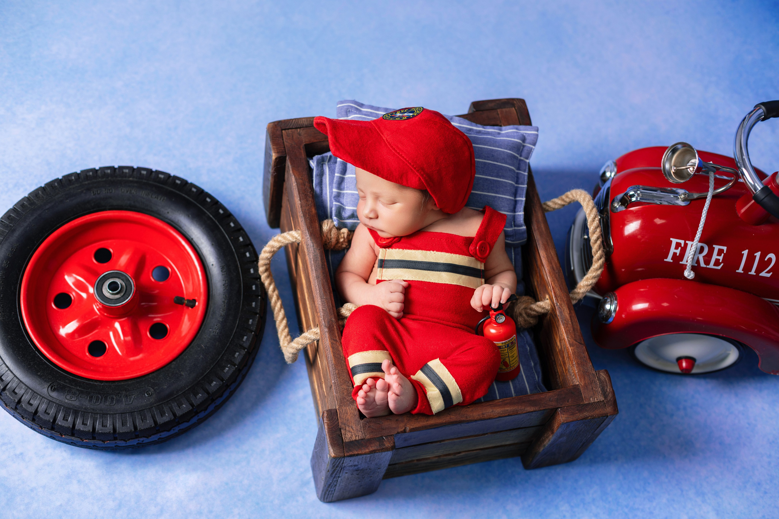 Фотограф новорождённых Псков