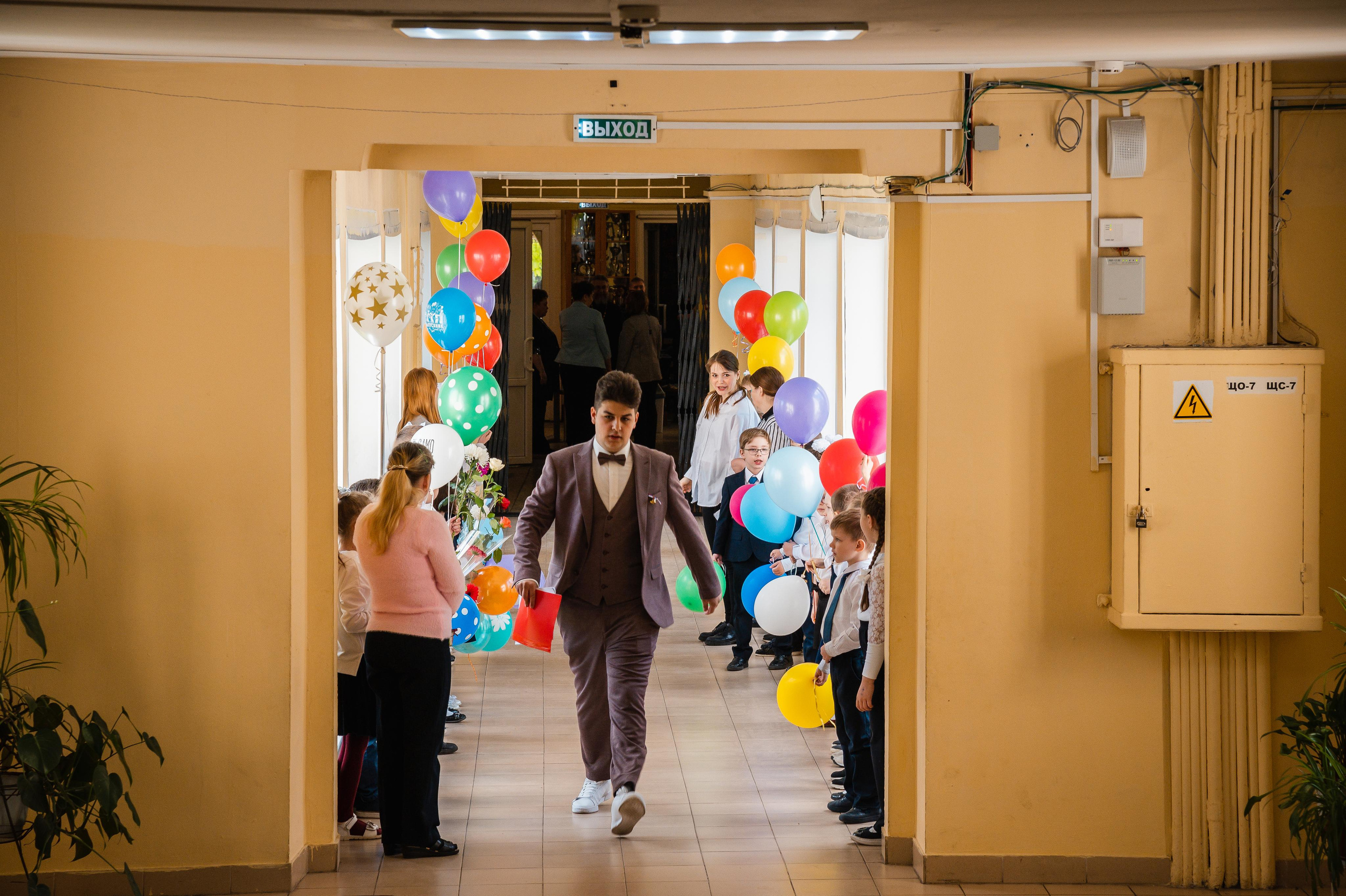 Последний звонок. Семейный, портретный, репортажный фотограф lifestyle в Москве и Кирове
