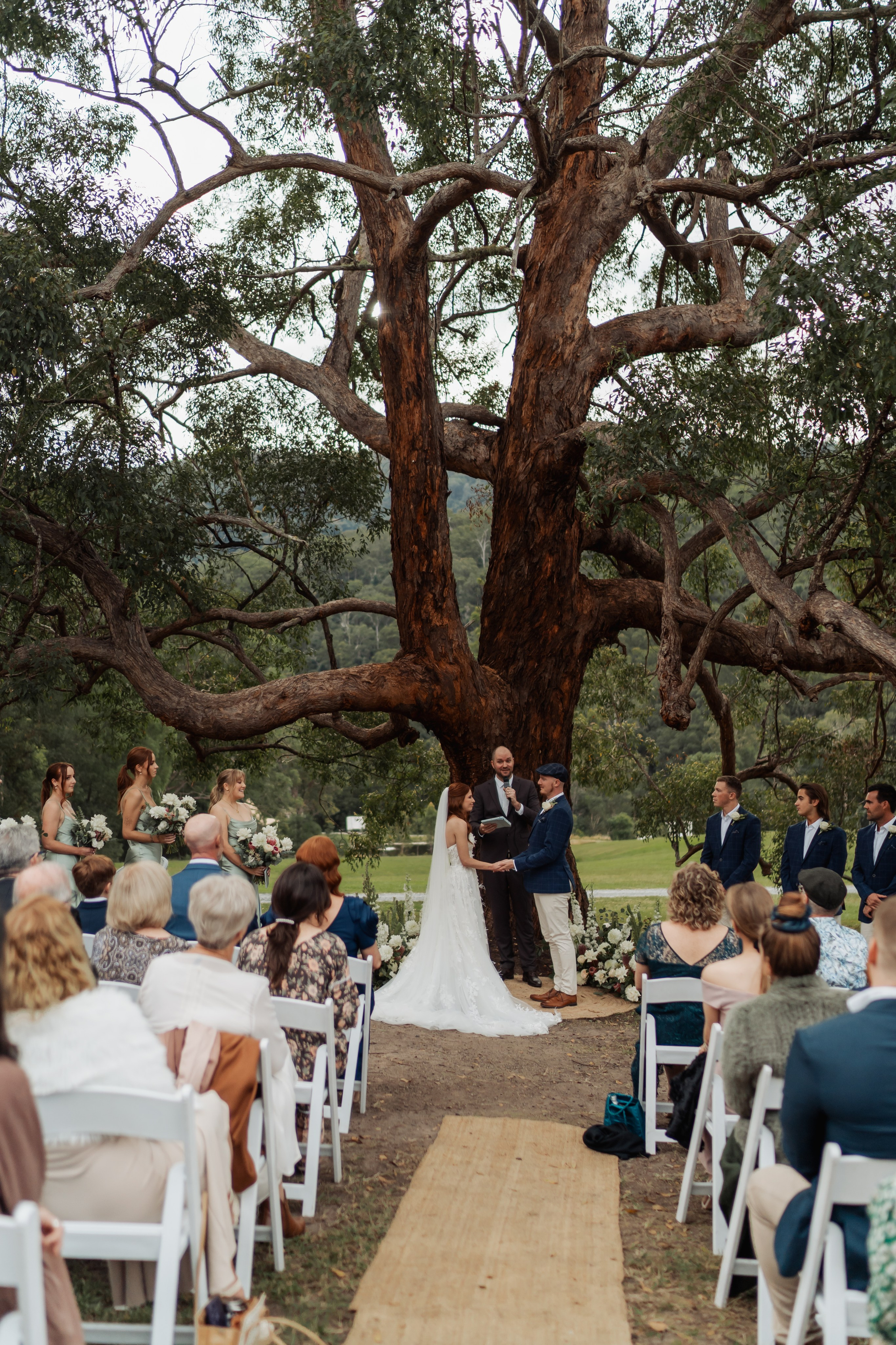 …Pure bliss. Golden Moments Editing — We do Wedding’s Retouch and Video Editing