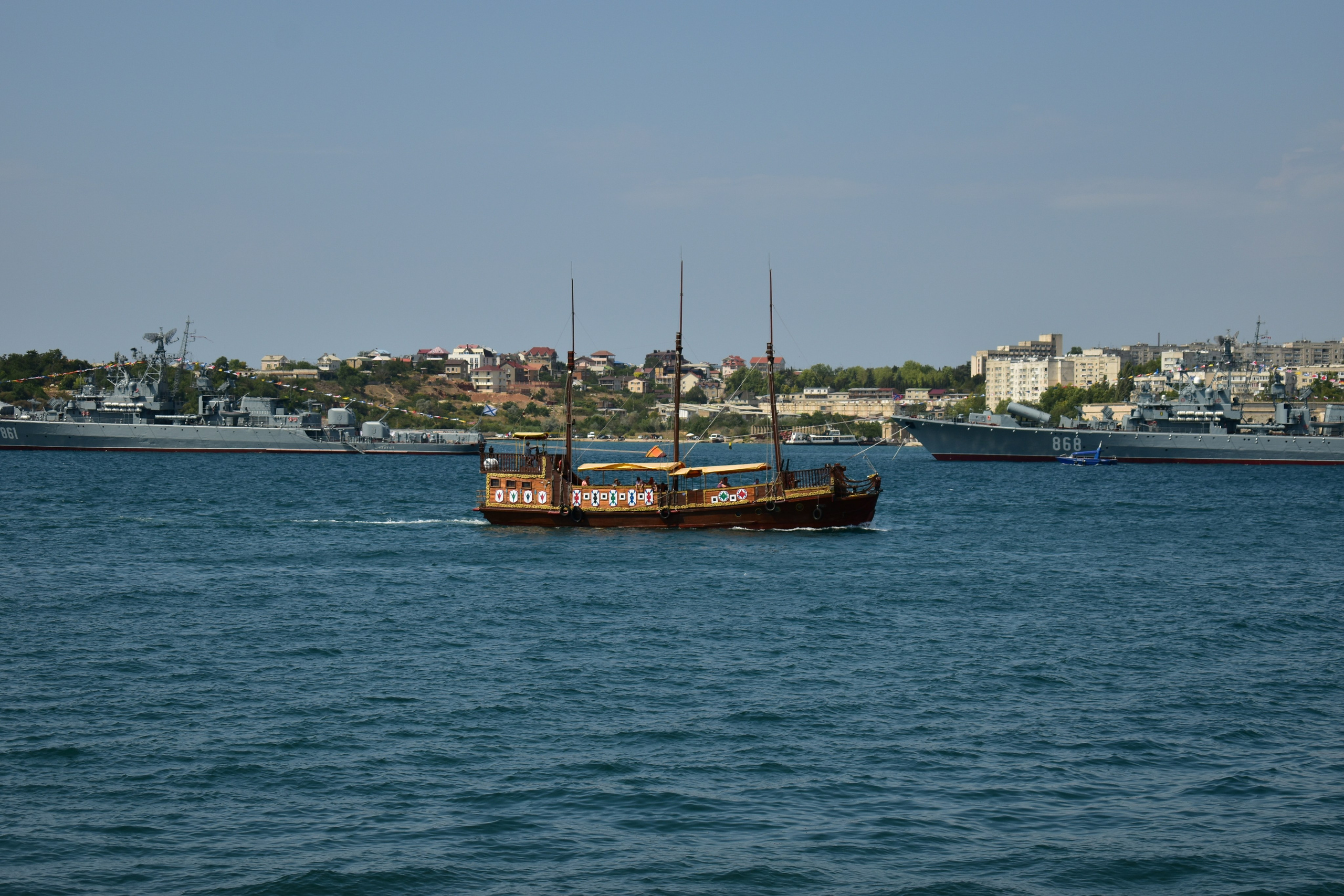 Парад ВМФ. Фотограф-ретушер в Крыму Юля Лобурец