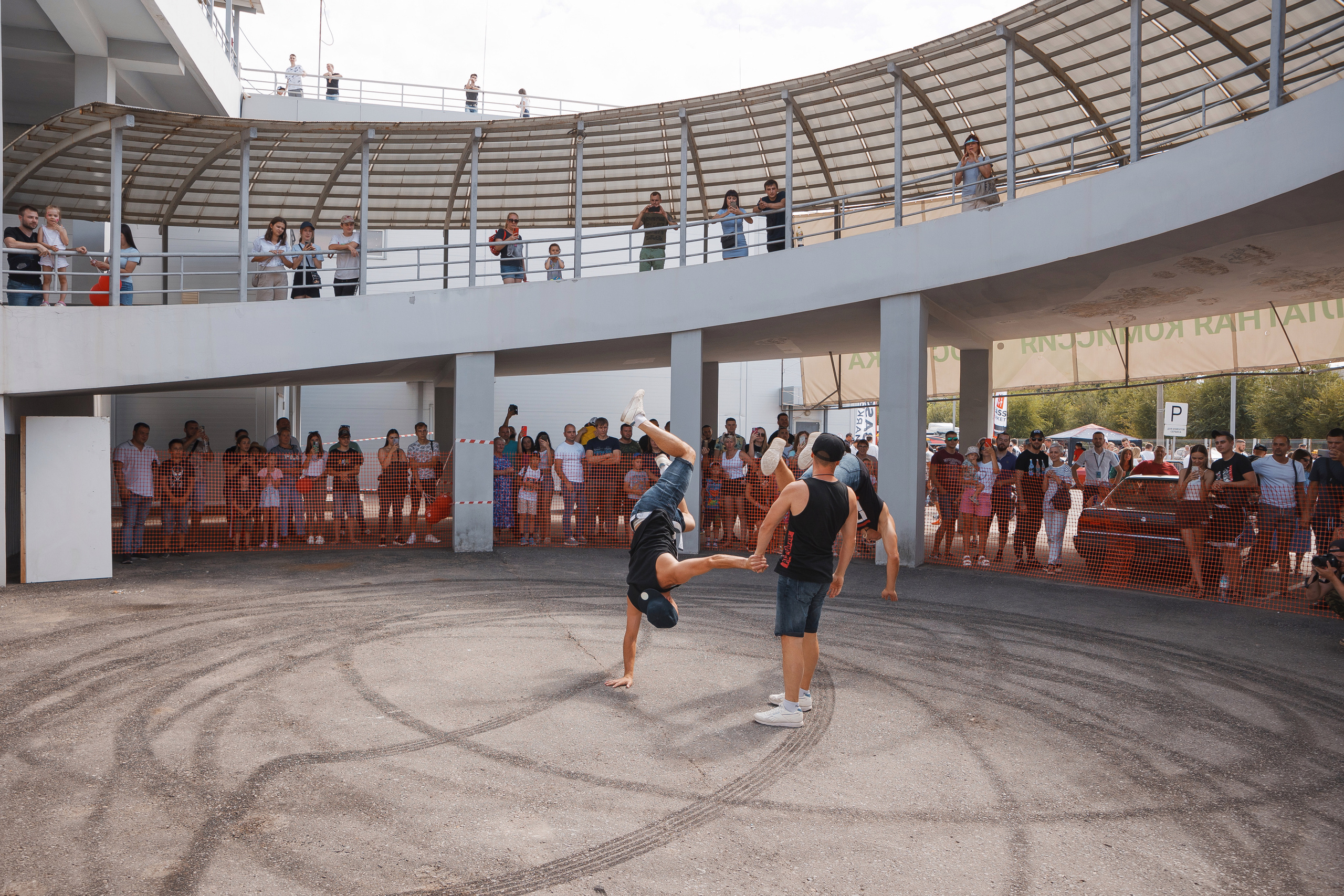 Fresh auto show. Свадебный и репортажный фотограф в Волгограде Антон Сидоренко