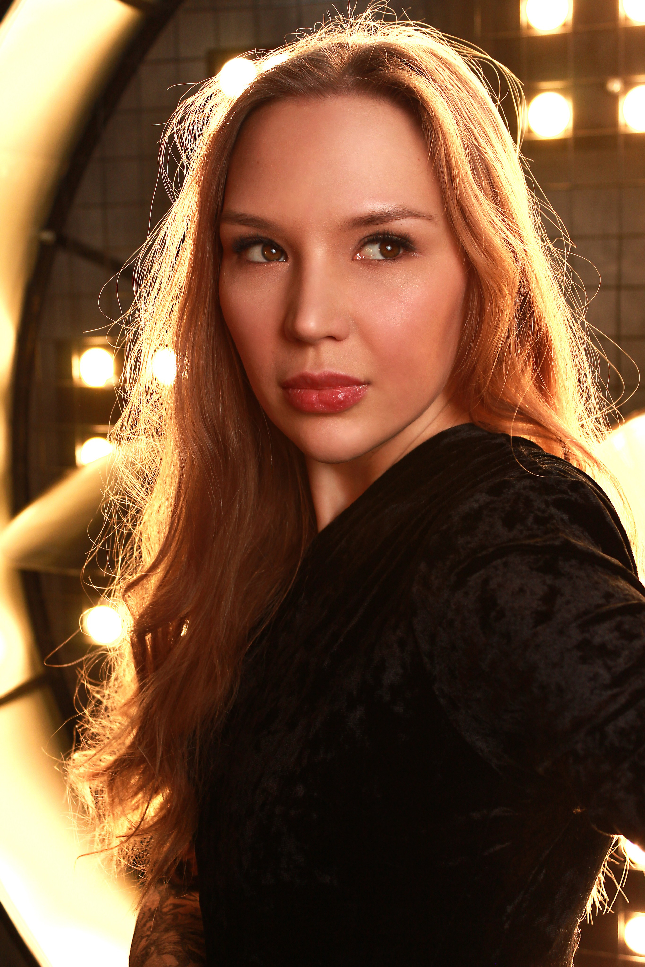 Ира, Z-Studio 2025. Фотограф из Новосибирска Артур Шамсутдинов