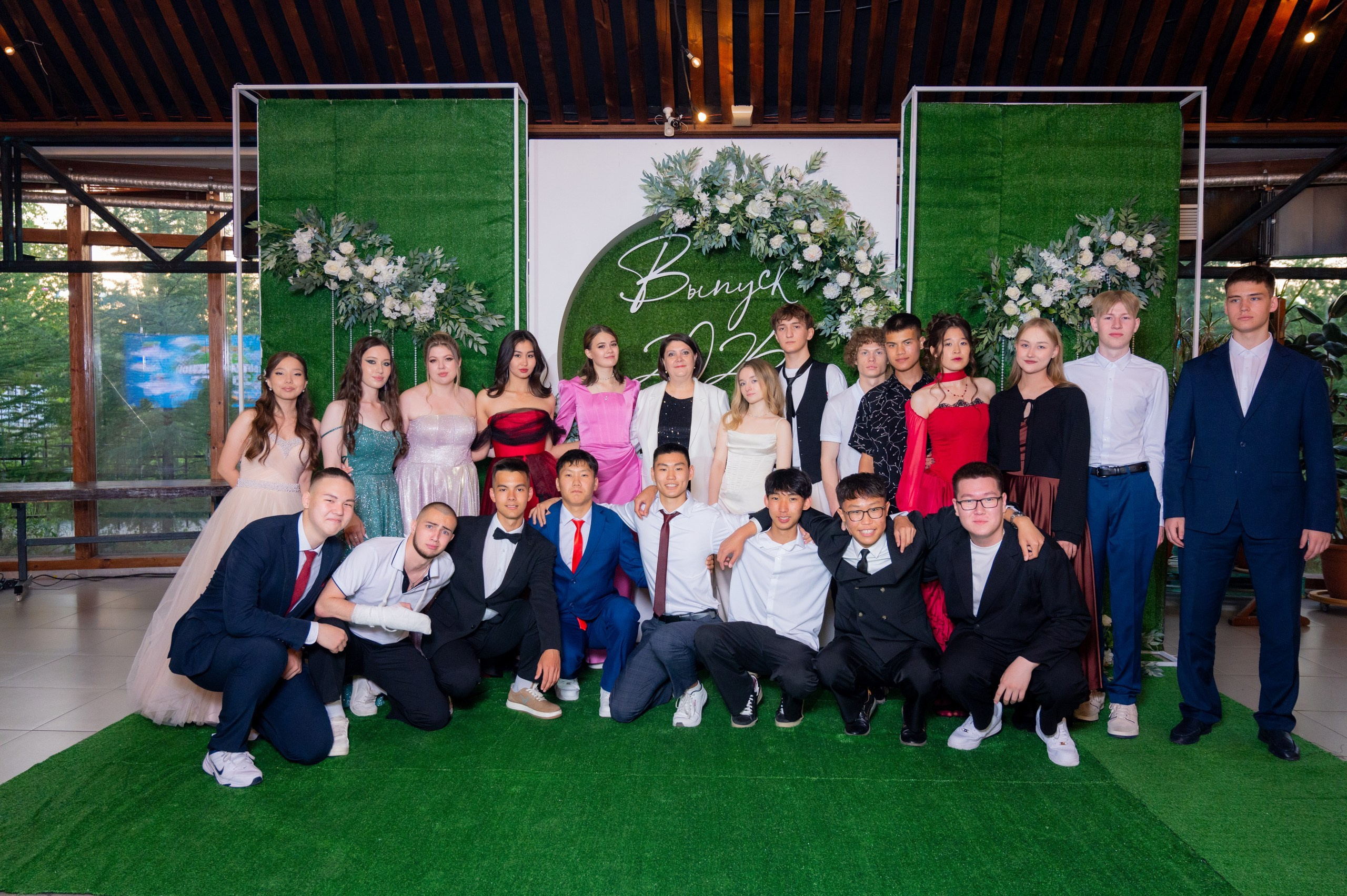 Выпускной 11 класс. Женский и семейный фотограф Елизова Оля г. Улан-Удэ