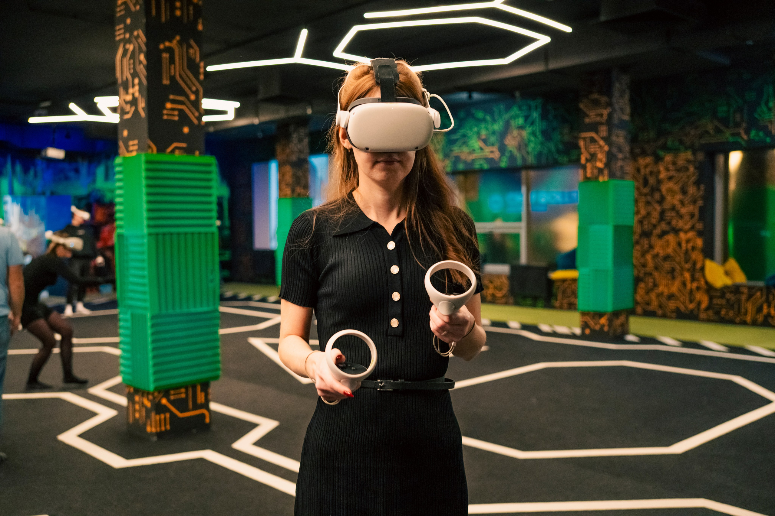 VR (November-December 2024). Felixtones