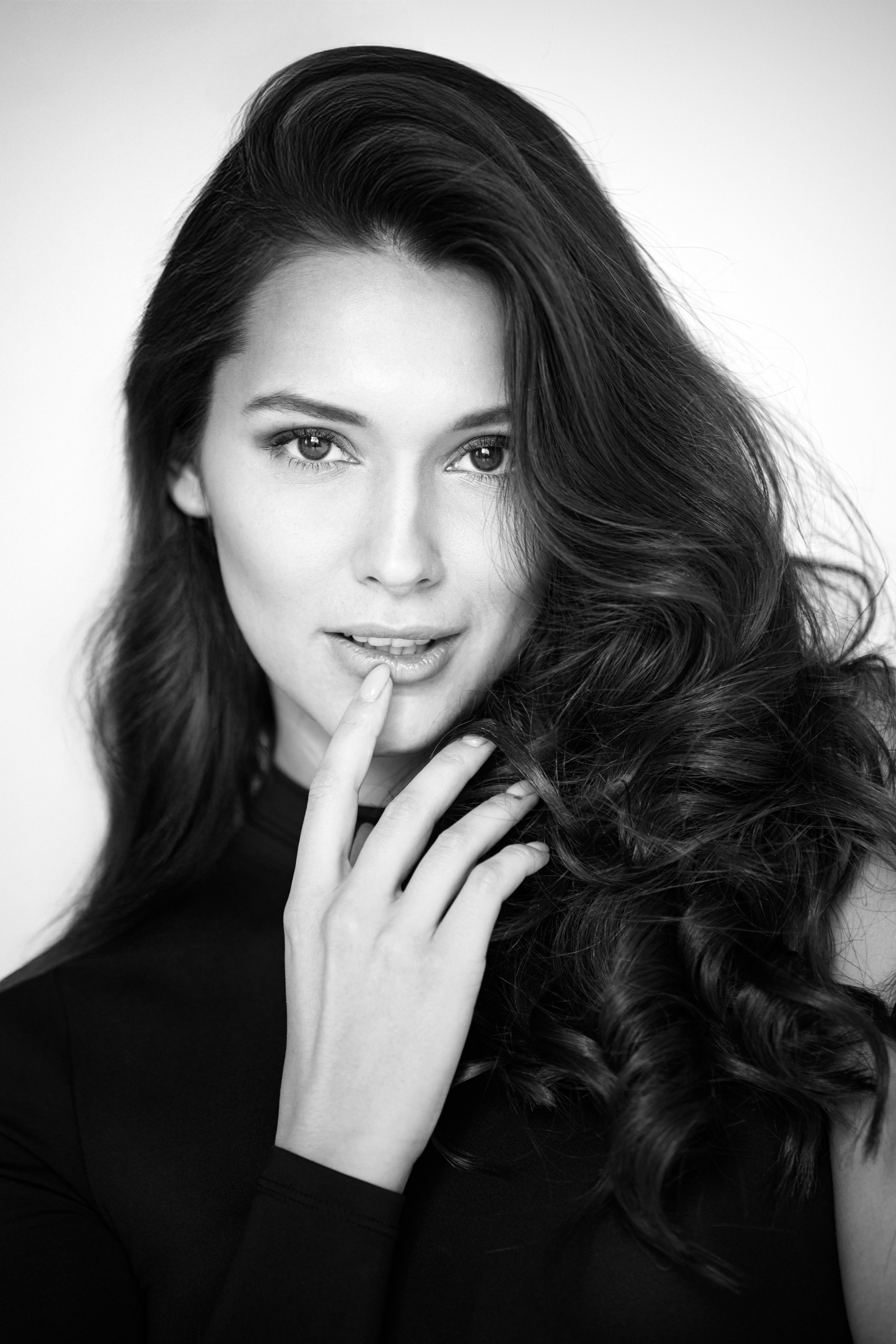 Мила. Виктор Кривогуз — российский портретный фотограф