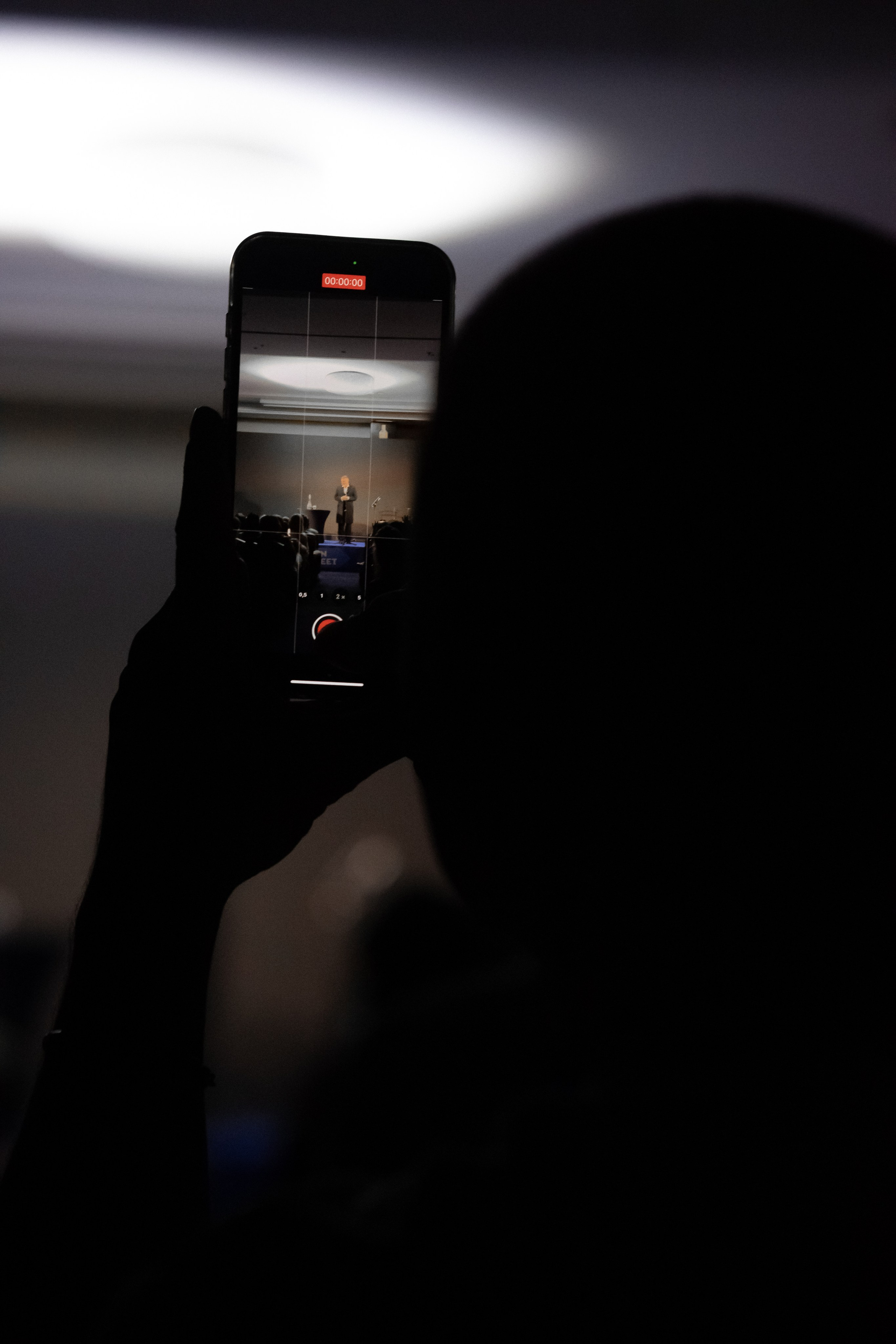 ЕВГЕНИЙ ГРИШКОВЕЦ [СПЕКТАКЛЬ]. Арина Тамочкина. Фотограф Краснодарю