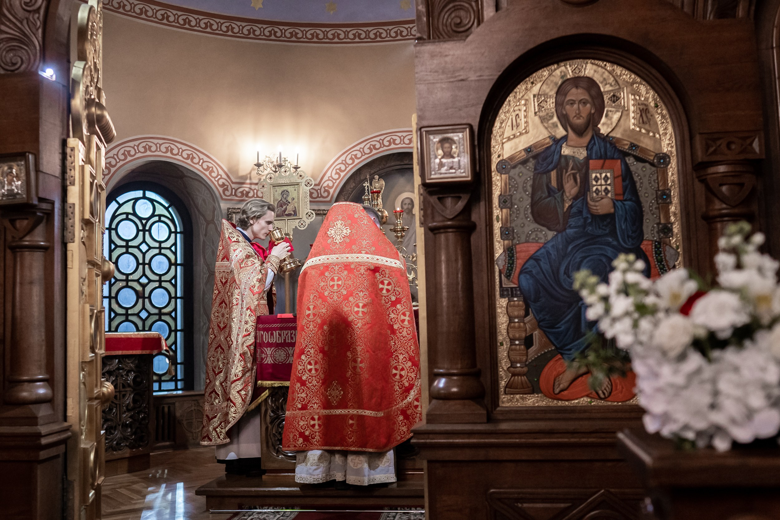 Престольный праздник в храме Воскресения Христова (Форосская церковь). Церковный фотограф Севастополь