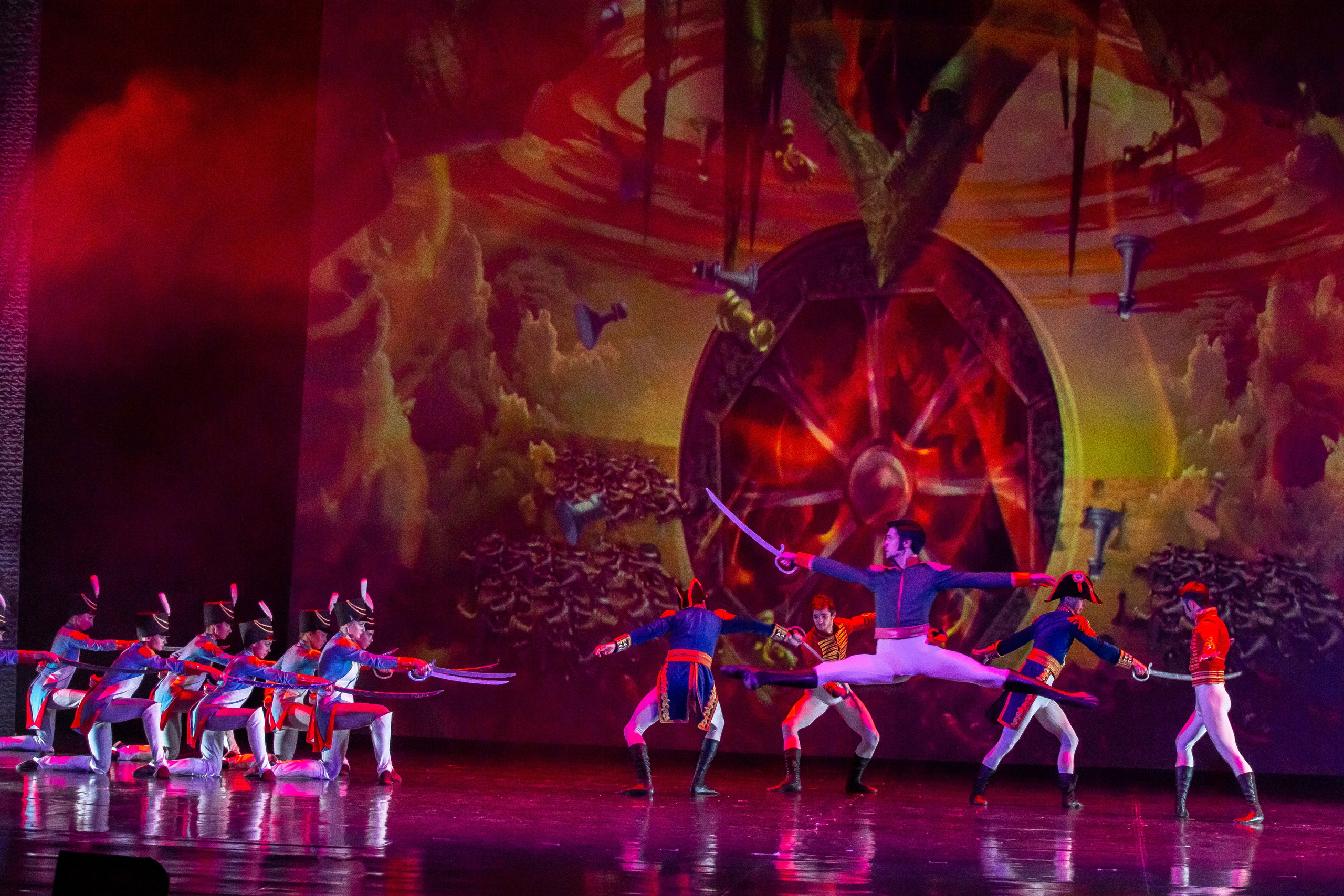 Война и Мир балет Марийского театра оперы и балета на сцене Зимнего театра г. Сочи премьера. Фотограф в Сочи Юрий Шептаев