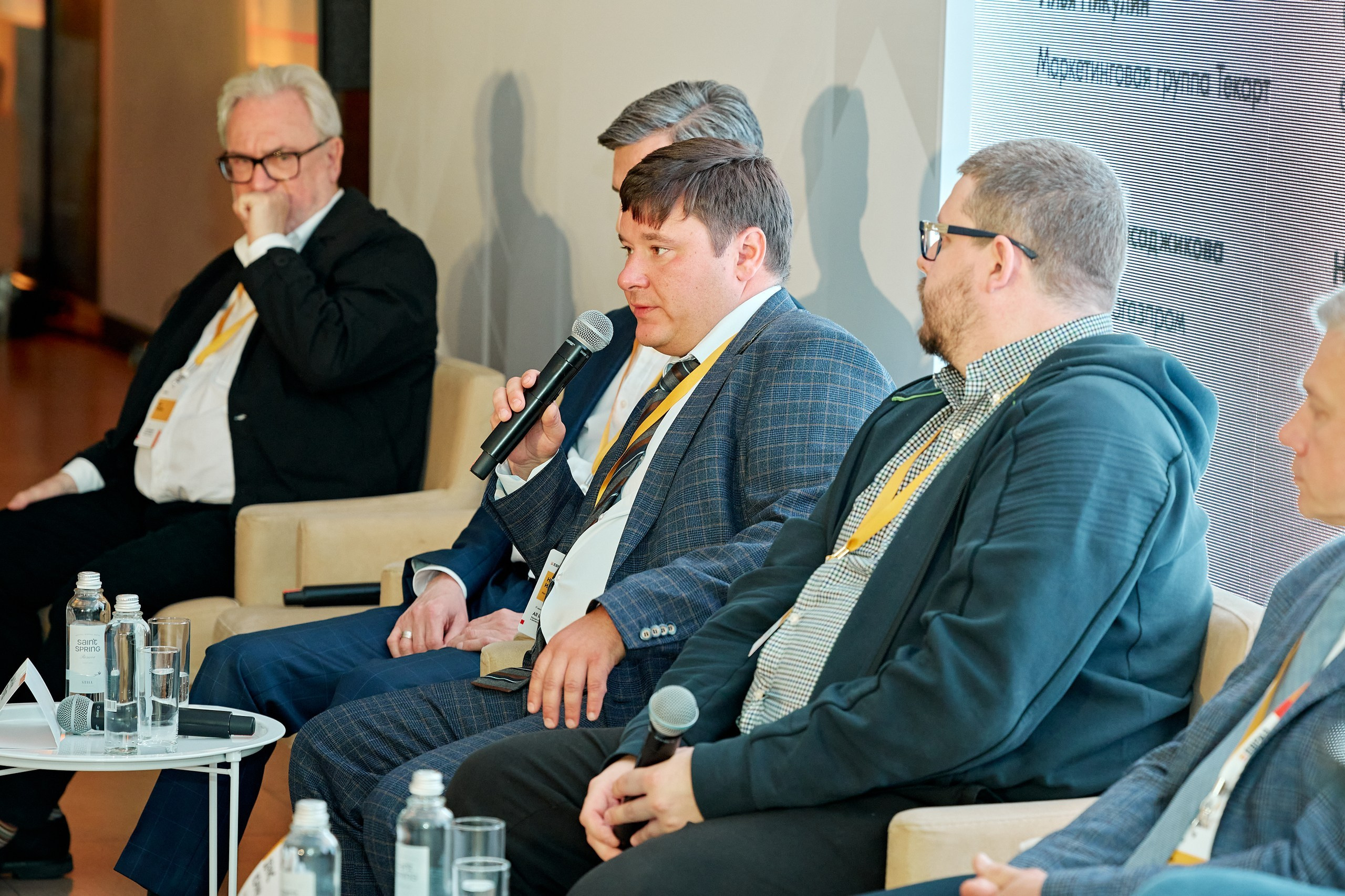 ЕВРАЗ / Конференция All Inclusive / Стадион «Нижний Новгород». Антон Артюшин, портретный фотограф. Москва