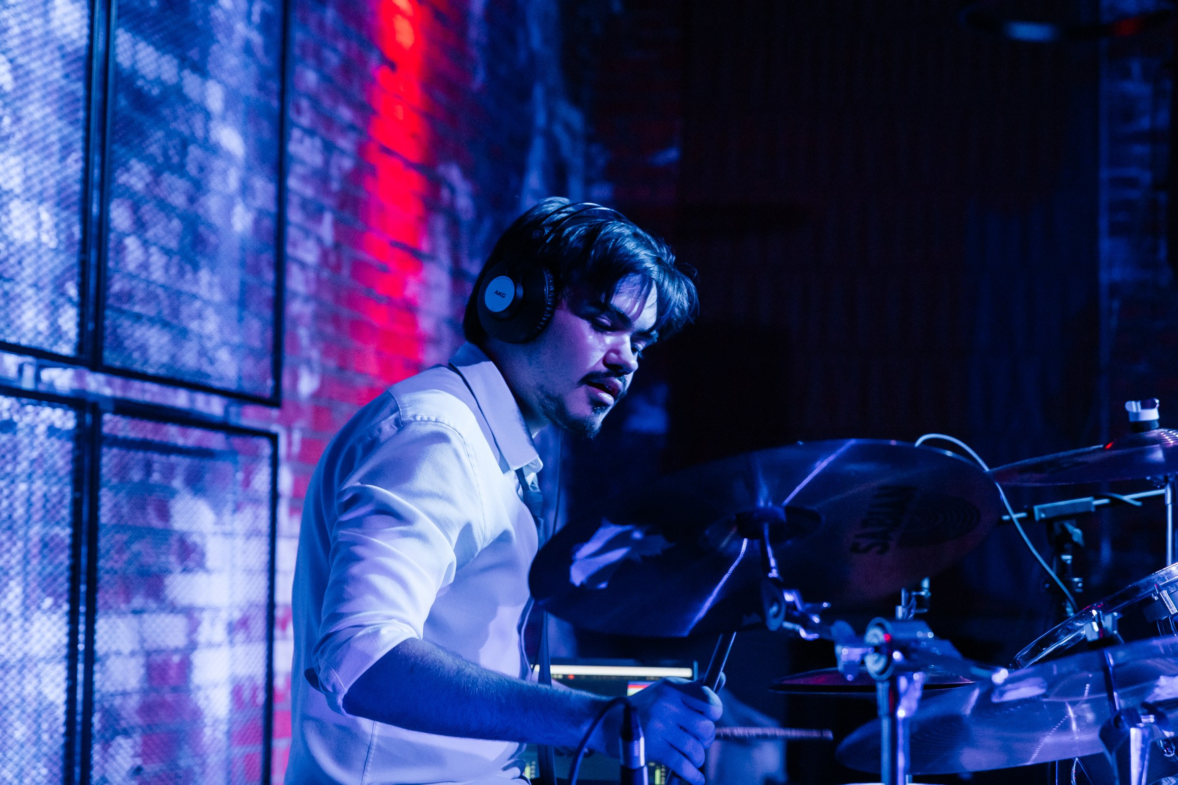 Первый сольник группы СНИМКИ. Свадебный и репортажный фотограф в Новосибирске Федор Гладков