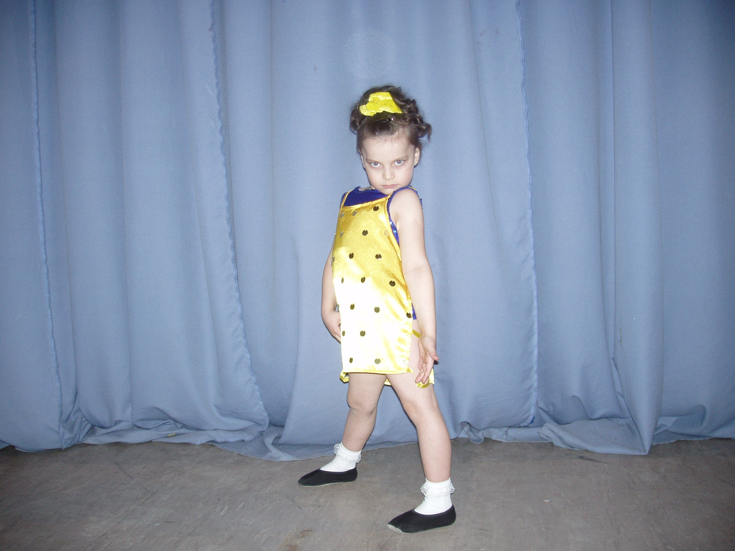 Катя танцы первое выступление 18.04.2006. Семейный, Свадебный фотограф СПБ Питер— Романова Екатерина