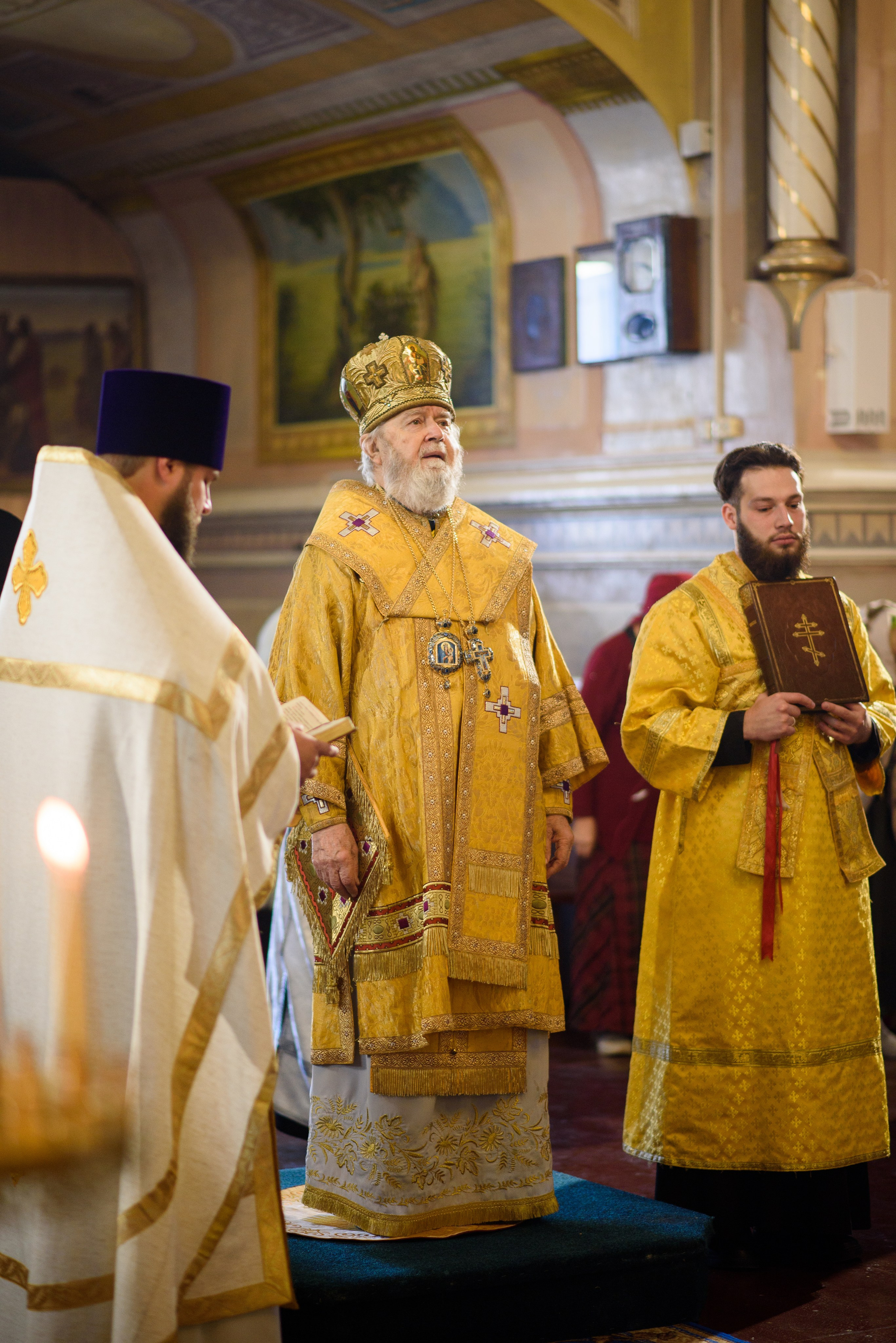 Воскресная литургия 29.10.2023. Семейный и свадебный фотограф в Феодосии и Коктебеле