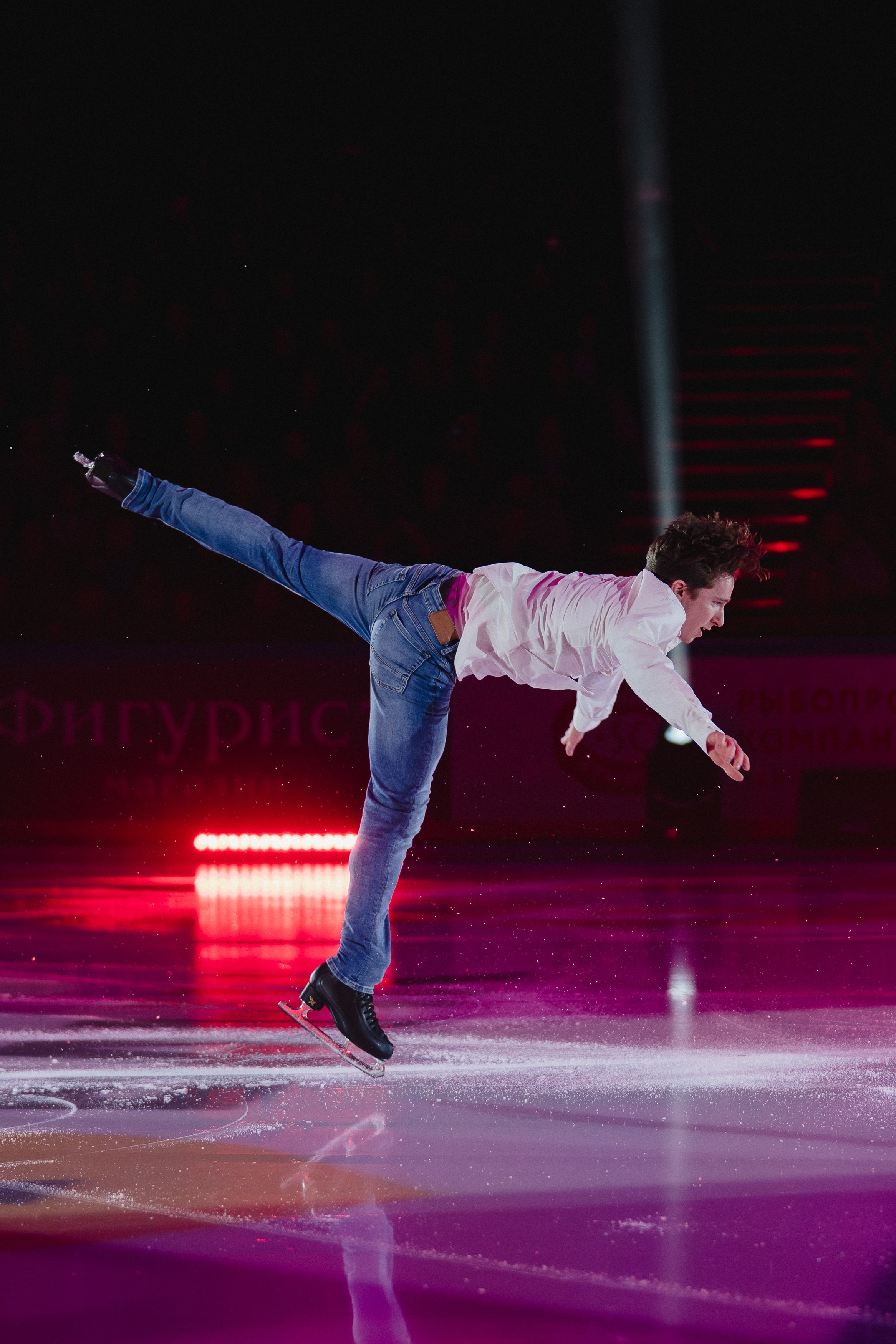 Шоу Этери Тутберидзе в Новосибирске. Воробьева Ксения — Спортивный и танцевальный фотограф Новосибирск