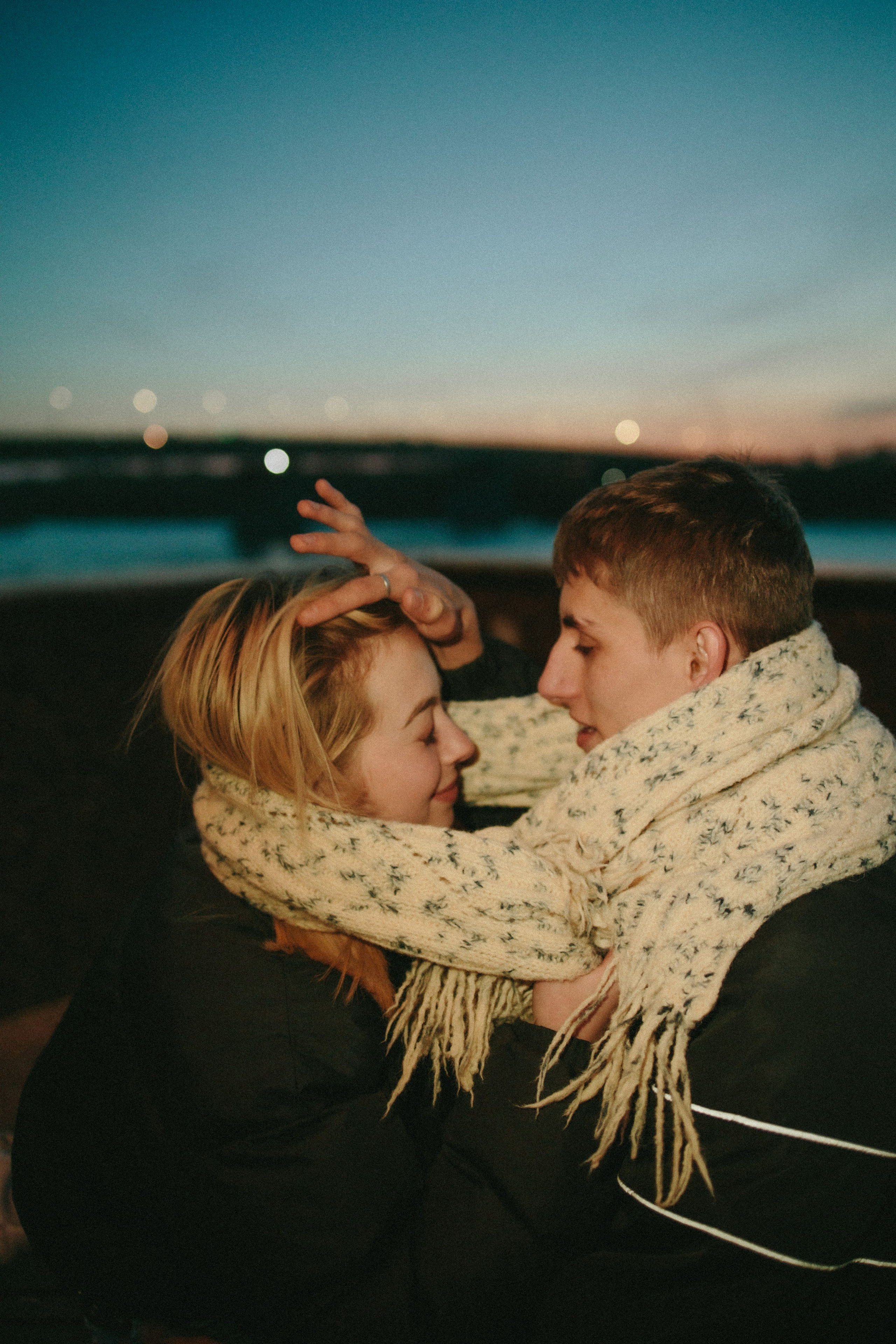 Прогулки по ночному городу. Lifestyle семейный и детский фотограф в Омске Иванова Екатерина