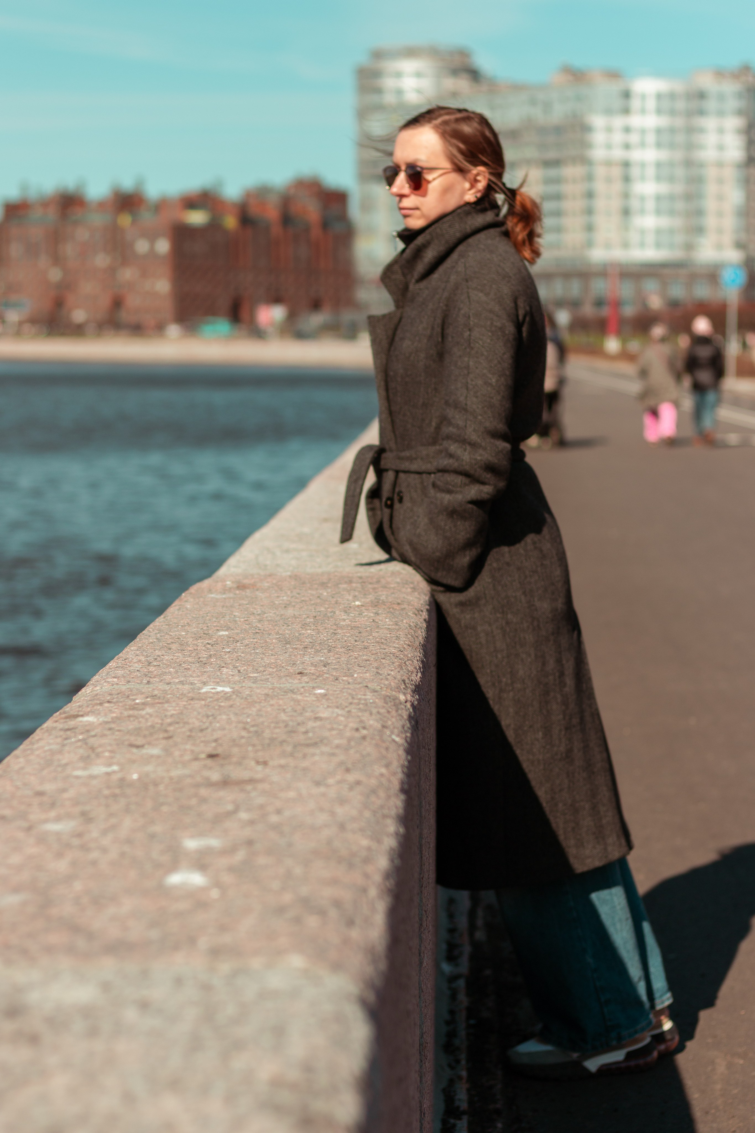 Уличная фотосессия в Санкт-Петербурге. Удачин Артём | Портретный фотограф в Санкт-Петербурге | Репортажная съёмка