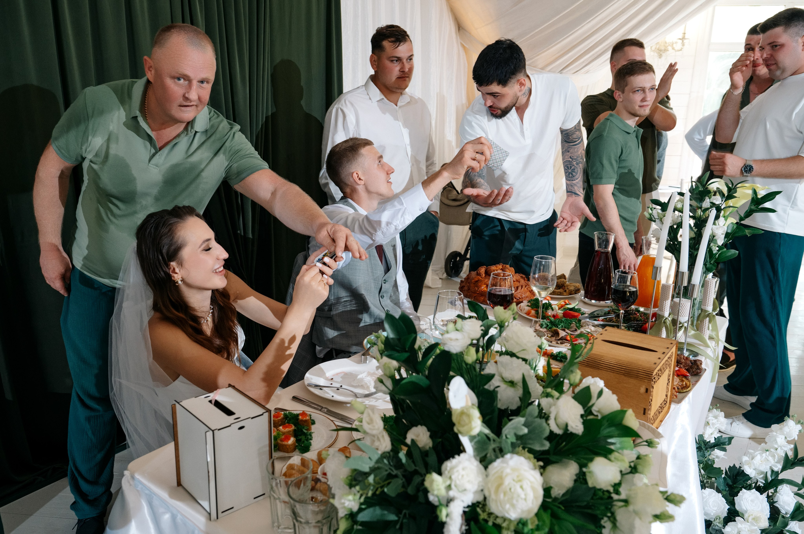Свадьба в Гребнево в Трубецком. Свадебный и семейный фотограф Виктория Носачёва. Щелково, Москва и МО