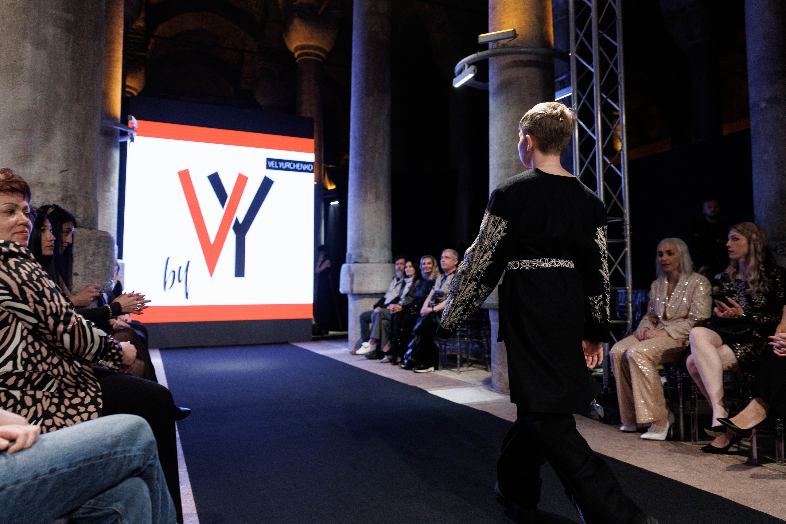 IFB-показ. About