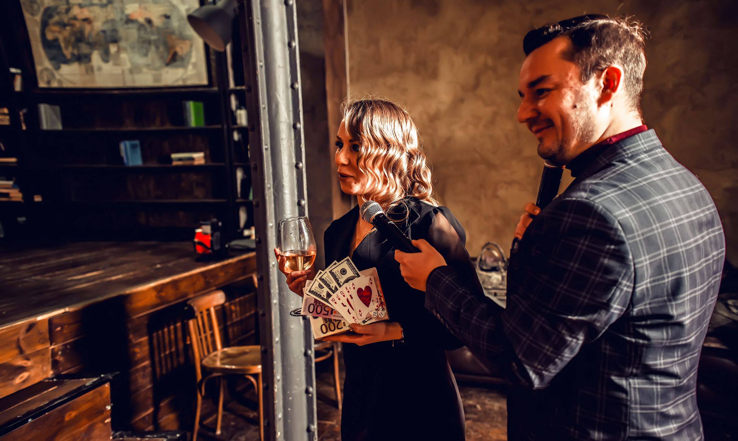 Тематическая вечеринка на юбилей 35 лет. Свадебный, семейный, детский, контент фотограф в Омске Максим Ильин