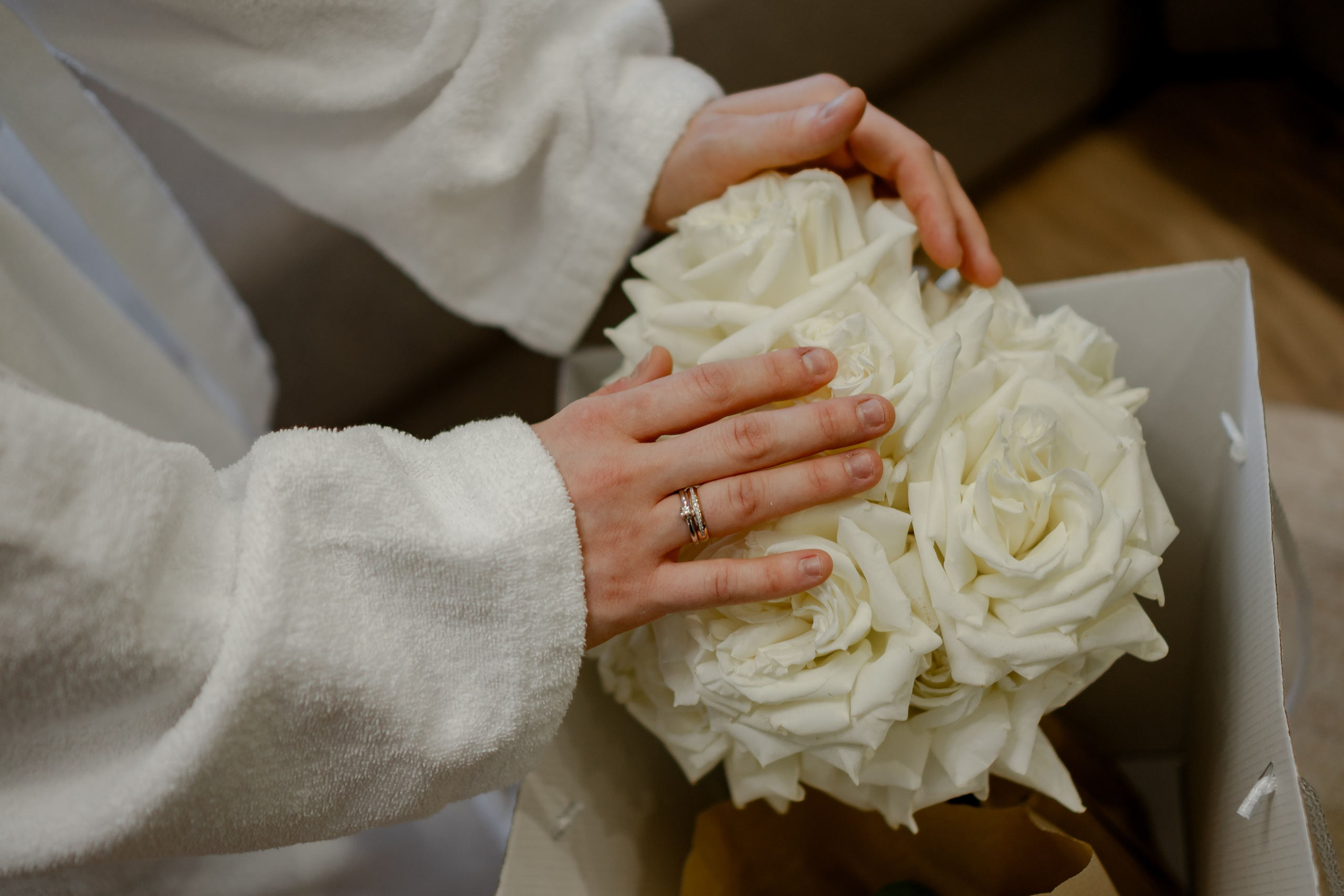 СВАДЕБНАЯ СЬЕМКА СБОРОВ В ОТЕЛЕ И ВЫЕЗД НА ЦЕРЕМОНИЮ (СНЯТО В СИБИРЕ В НИЖНЕВАРТОВСКЕ). Профессиональный фотограф, Санкт-Петербург — Виктория Богомолова