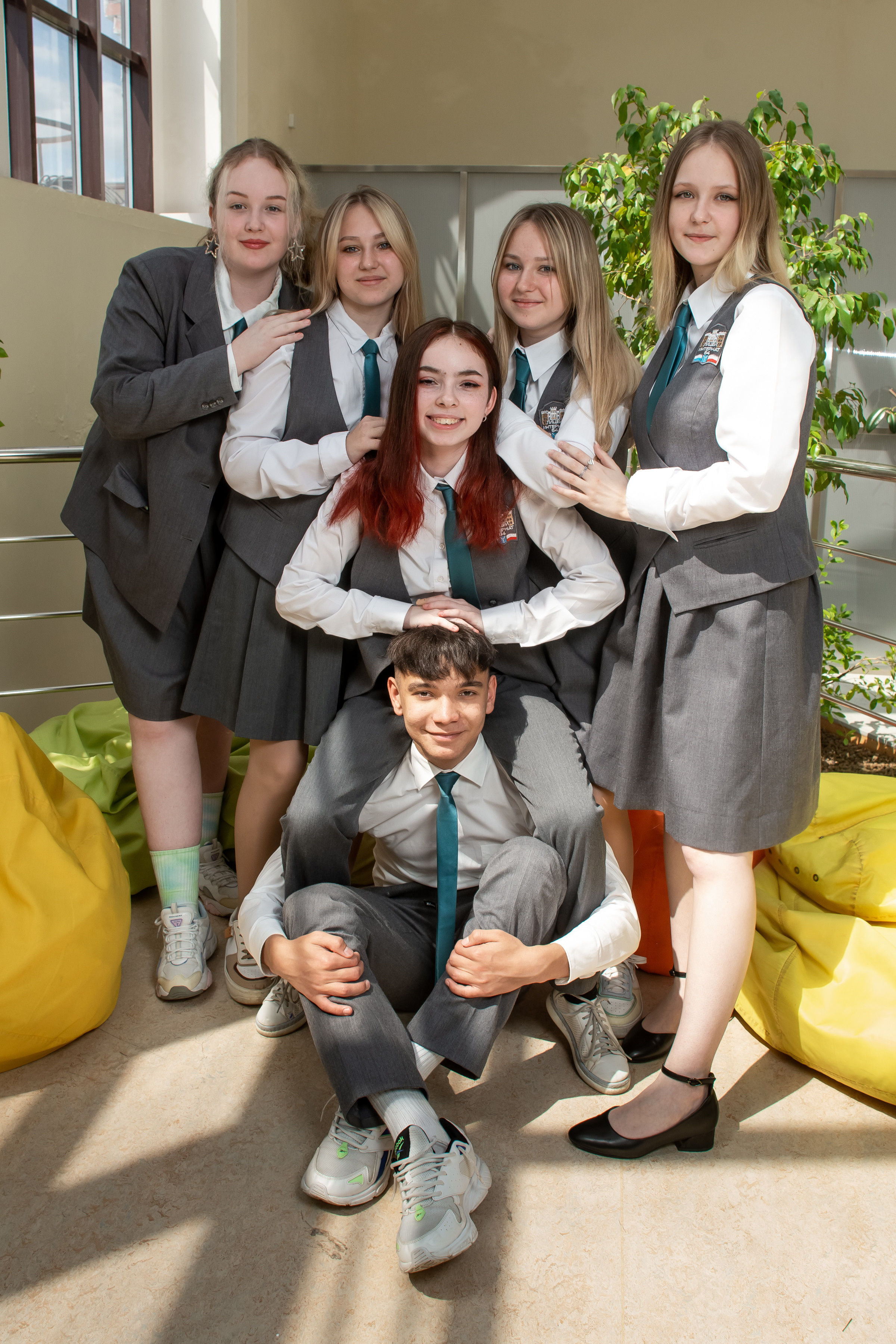 9 класс фотосессия в лицее. Ольга Плаксина фотограф в Саратове