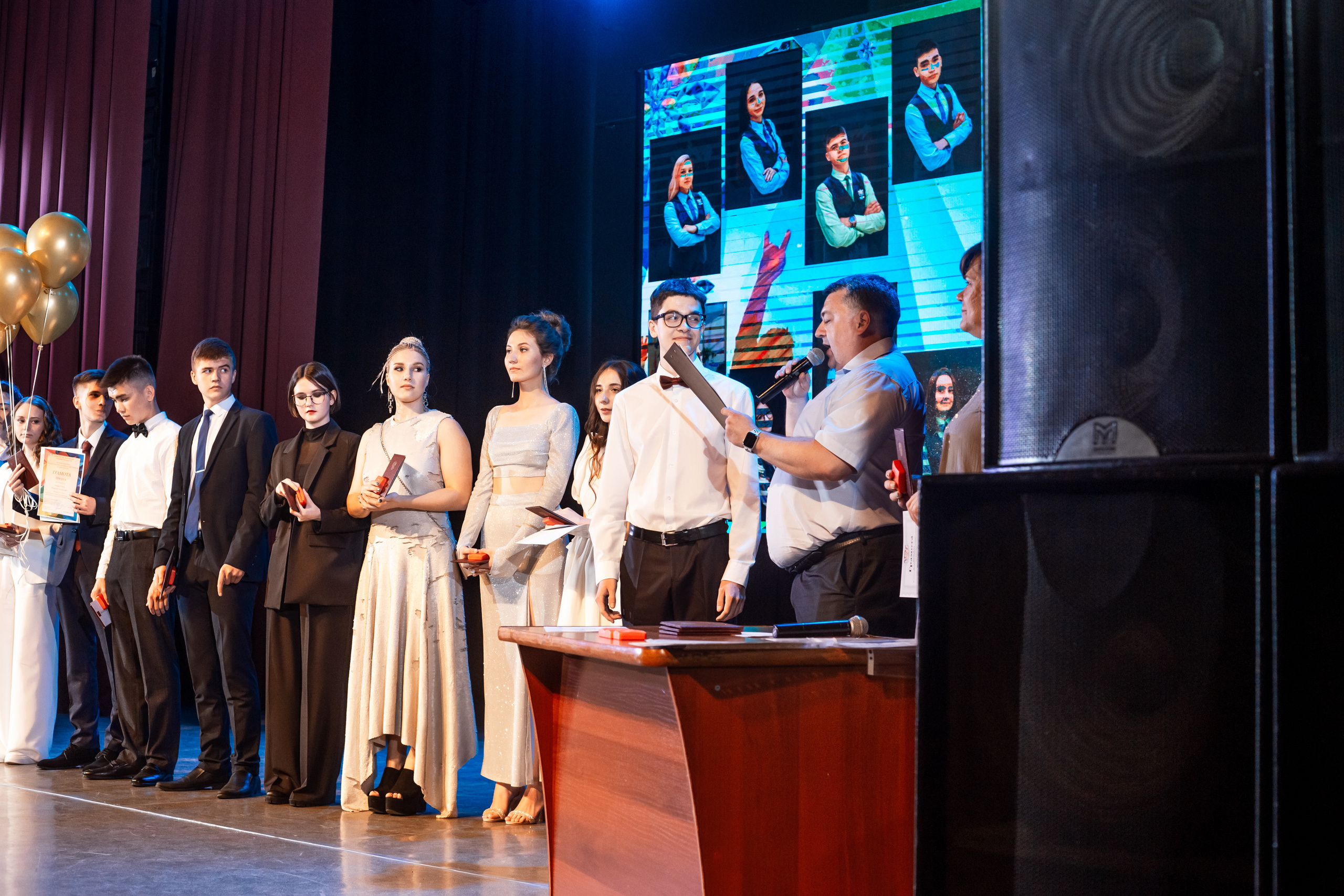 11 класс. Ольга Плаксина фотограф в Саратове