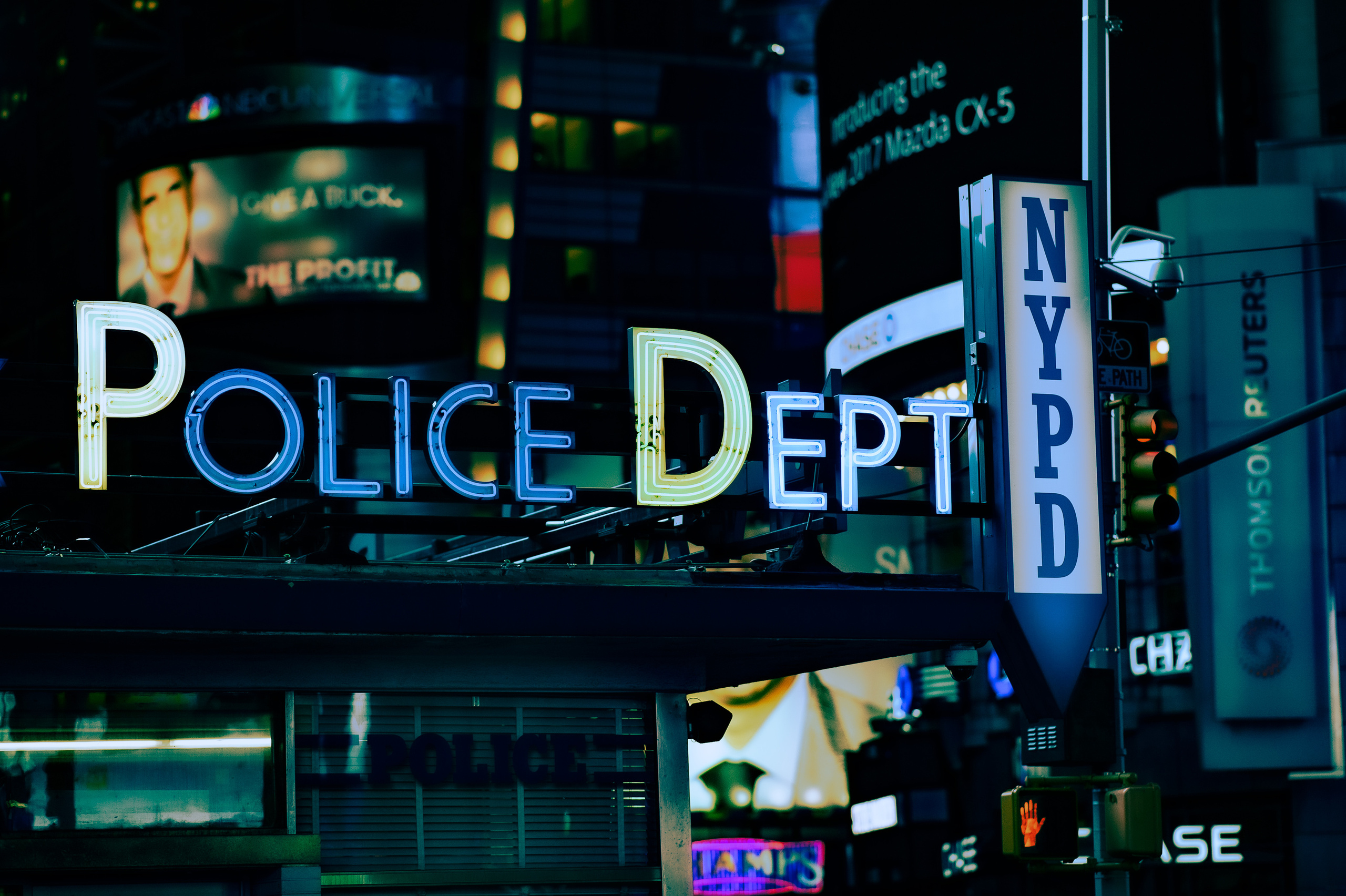 NYC police interior photography high resolution print Буткин Butkin Philip Butkinas 