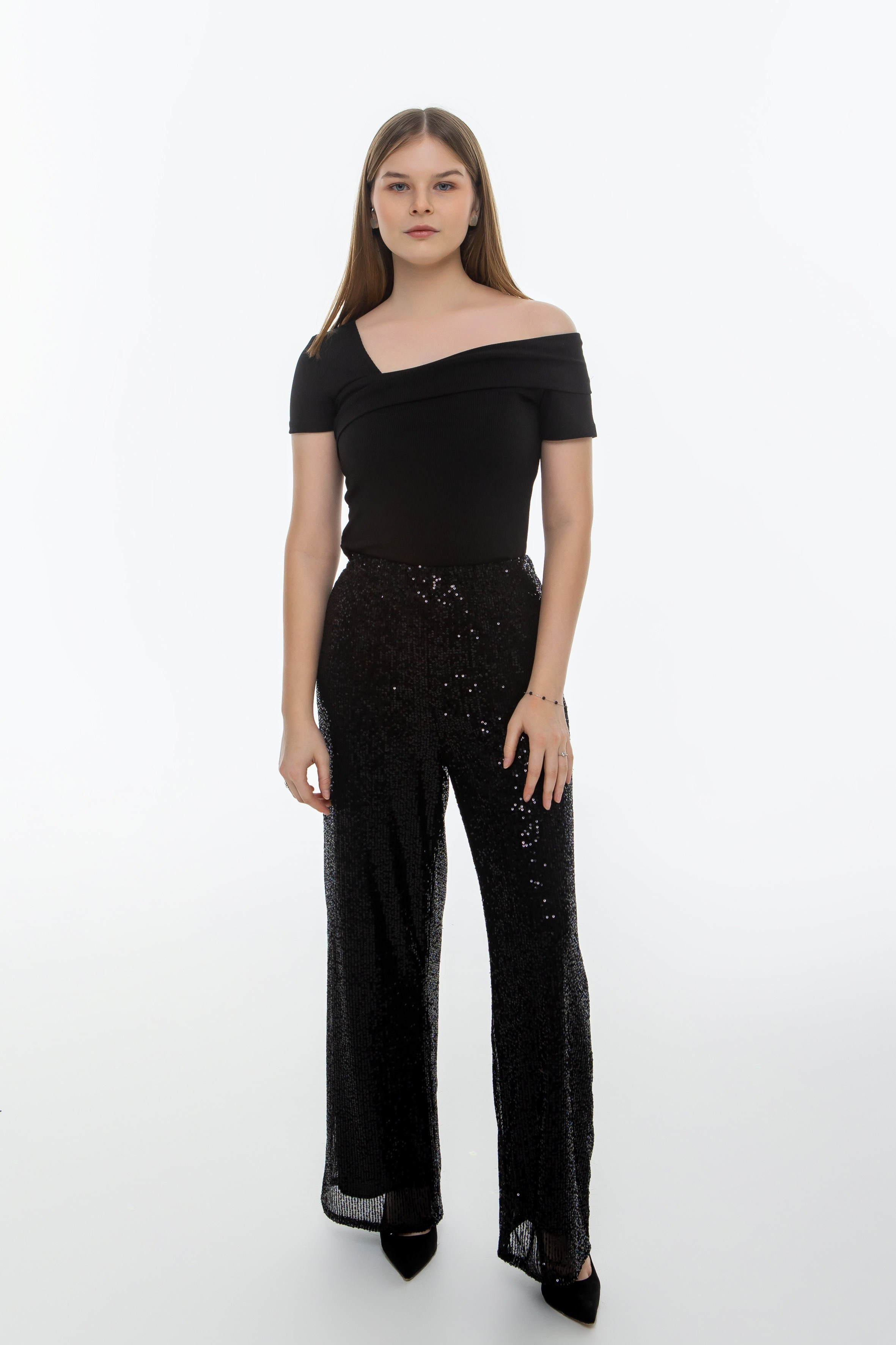 Студия Гимназия 12 11 А 2024 г. Свадебный и портретный Фотограф в Липецке Дмитрий Котюков