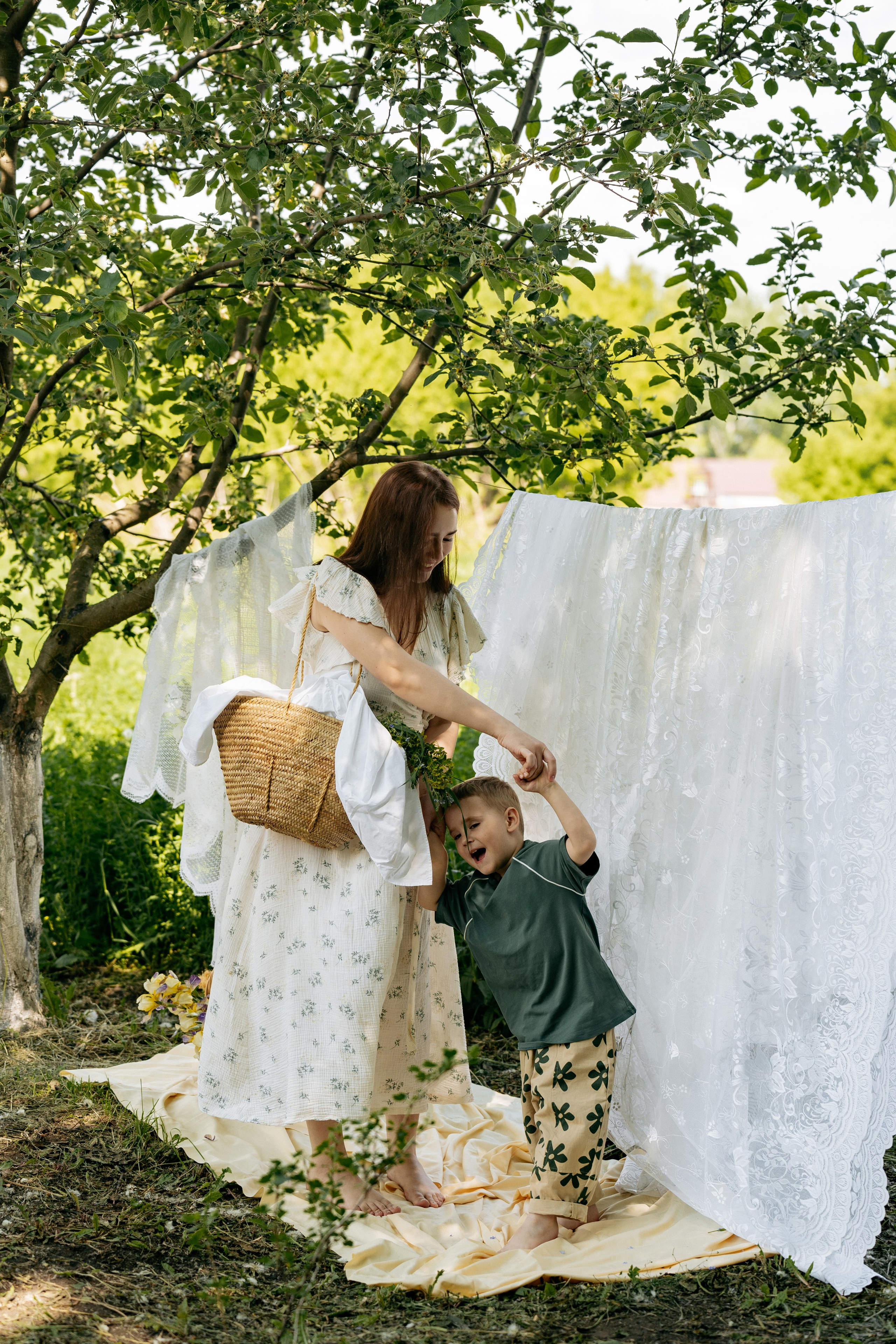 Семейная фотосессия на природе мамы и сына, фотограф Новороссийск