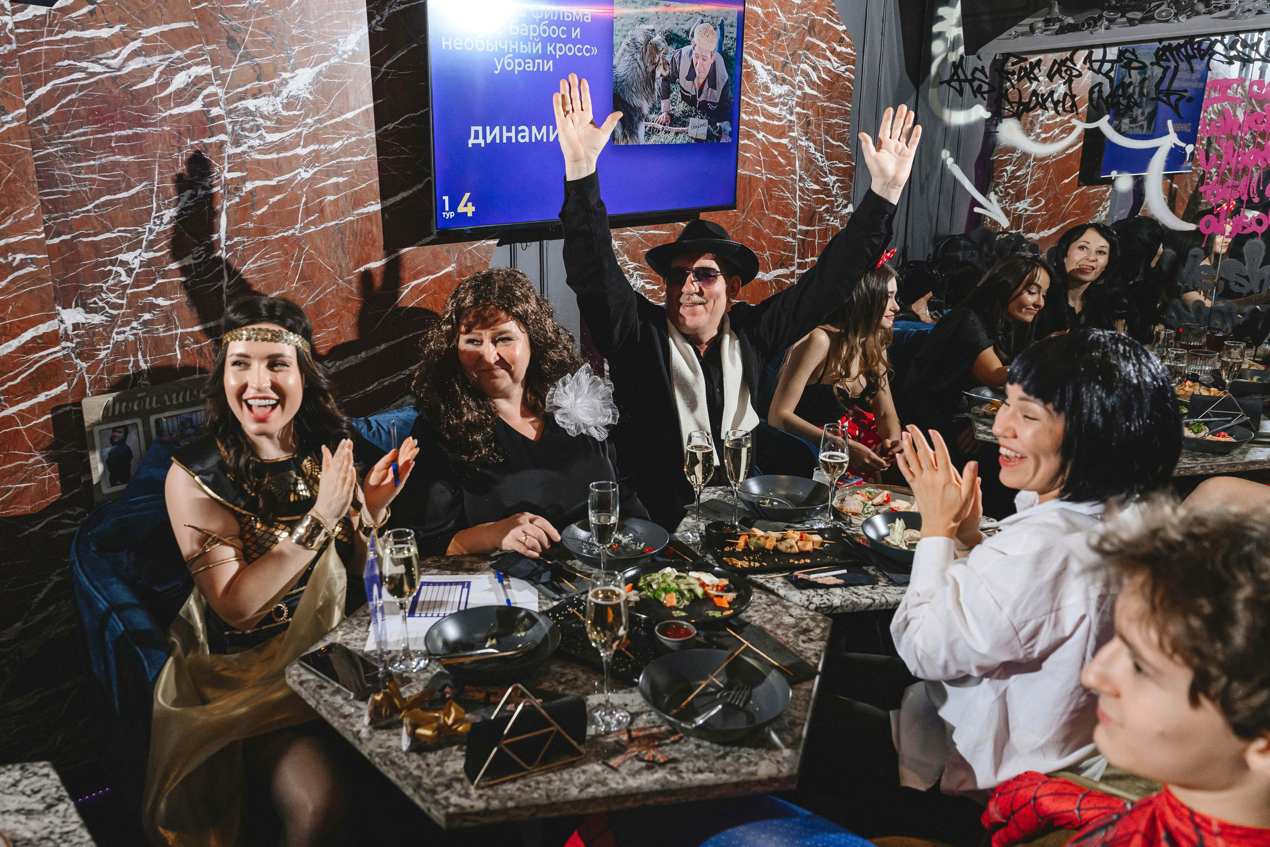 Happy Birthday. Максим Комаров — Профессиональный фотограф