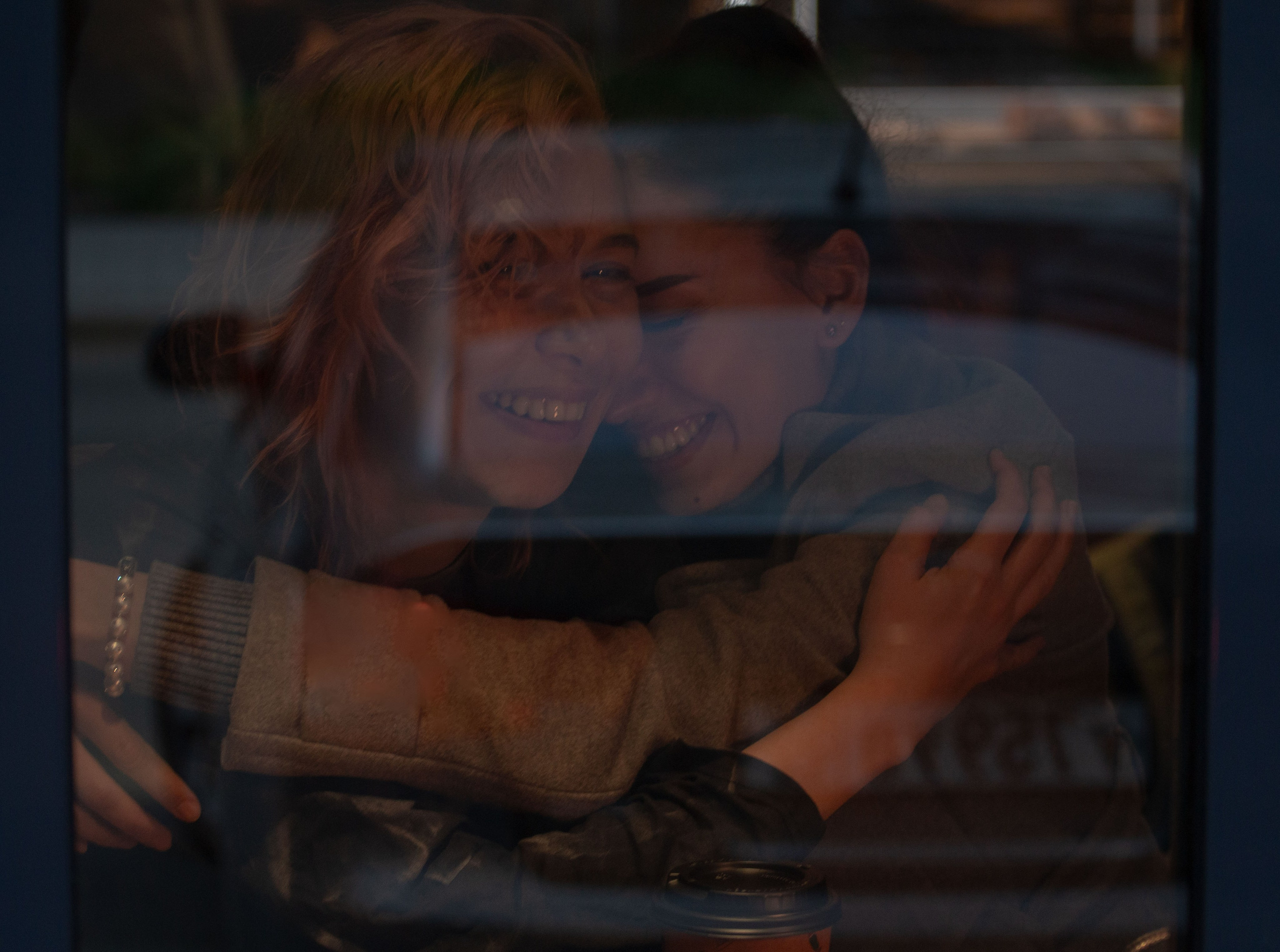 Фотосессия в формате прогулки-подглядывания. Фотограф Екатерина Козловская