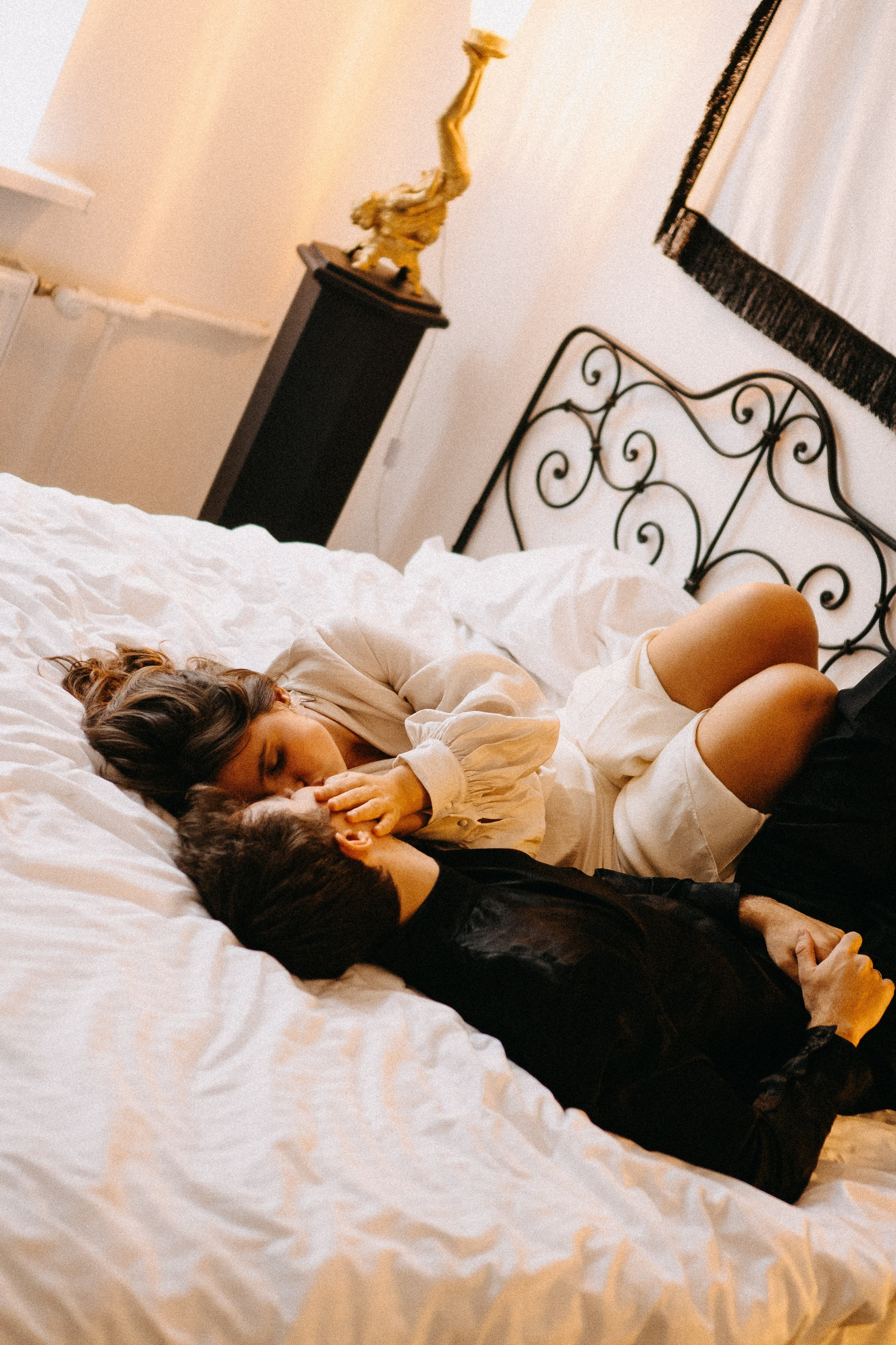 СБОРЫ ЖЕНИХА И НЕВЕСТЫ В УЮТНОЙ КВАРТИРЕ В ЦЕНТРЕ САНТК-ПЕТЕРБУРГА. Профессиональный фотограф, Санкт-Петербург — Виктория Богомолова