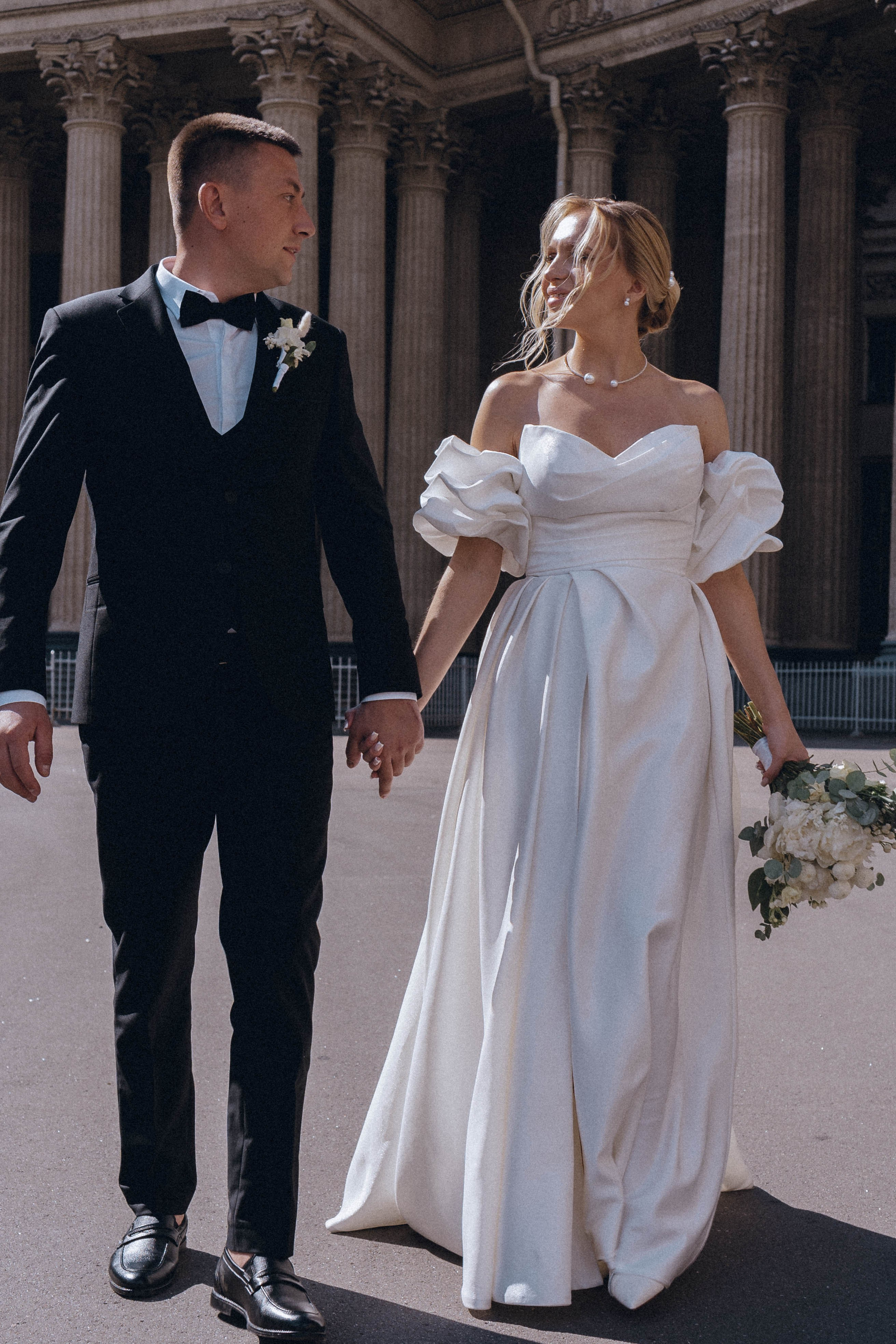 СВАДЕНБНАЯ СЬЕМКА НА КАТЕРЕ ПО КАНАЛАМ САНКТ-ПЕТЕРБУРГА И В АКВАТОРИИ НЕВЫ. Профессиональный фотограф, Санкт-Петербург — Виктория Богомолова