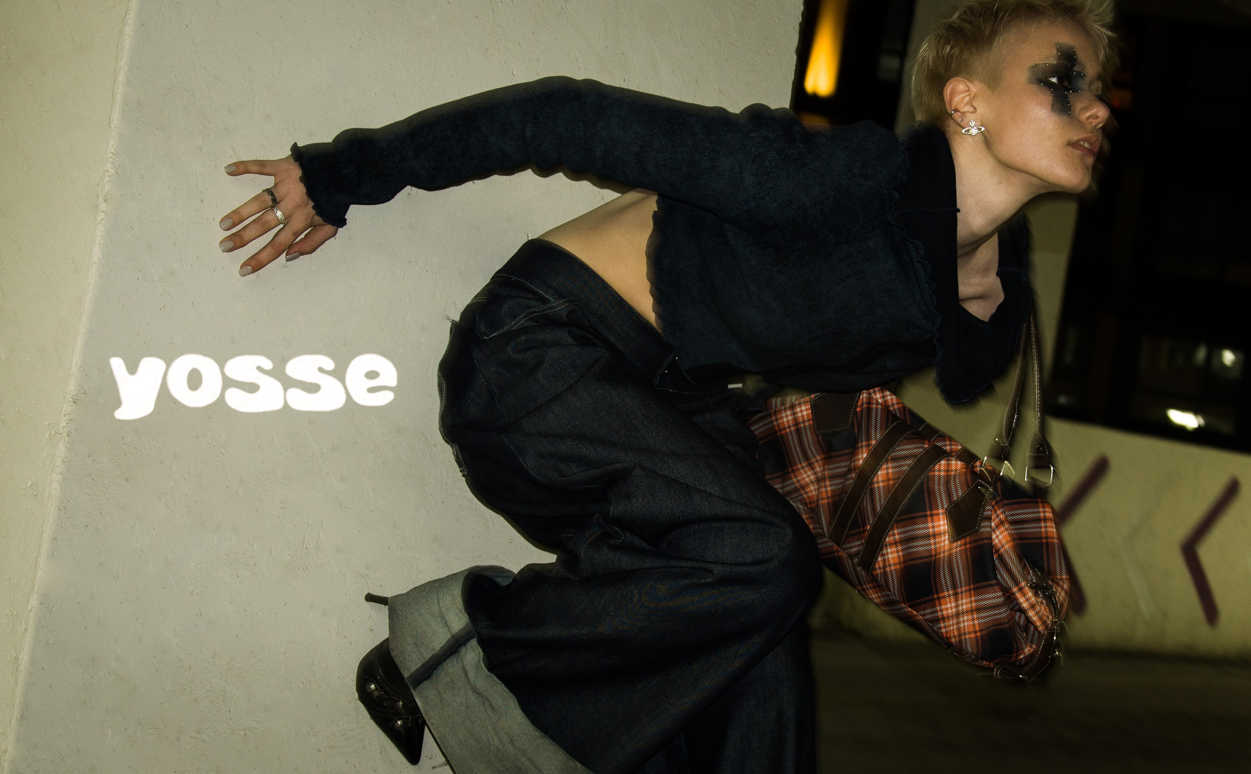 Yosse. Kinzie|Концептуальный фотограф Екатеринбург