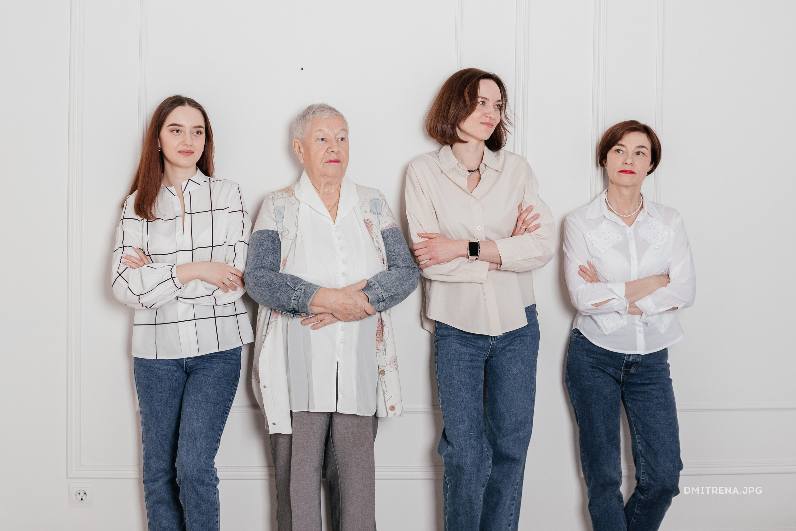 4 женщины. 3 поколения. Фотограф Елена Балакина (Челябинск)